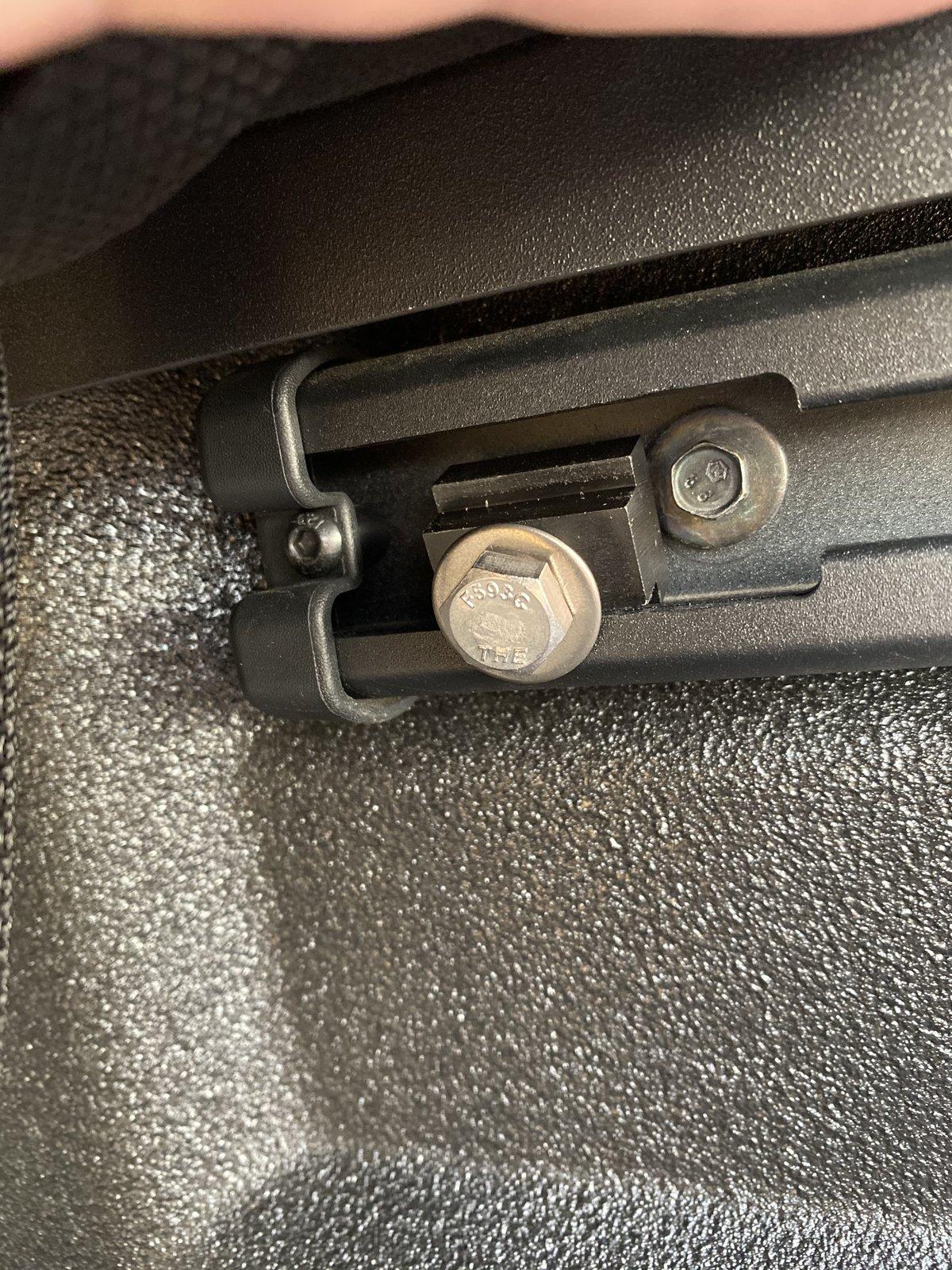 Jeep Gladiator Gladiator specific cross bars & bed racks now available! IMG_0211
