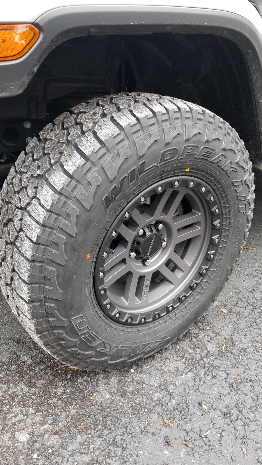 Jeep Gladiator What wheels are you putting on you JT? 20191029_131732