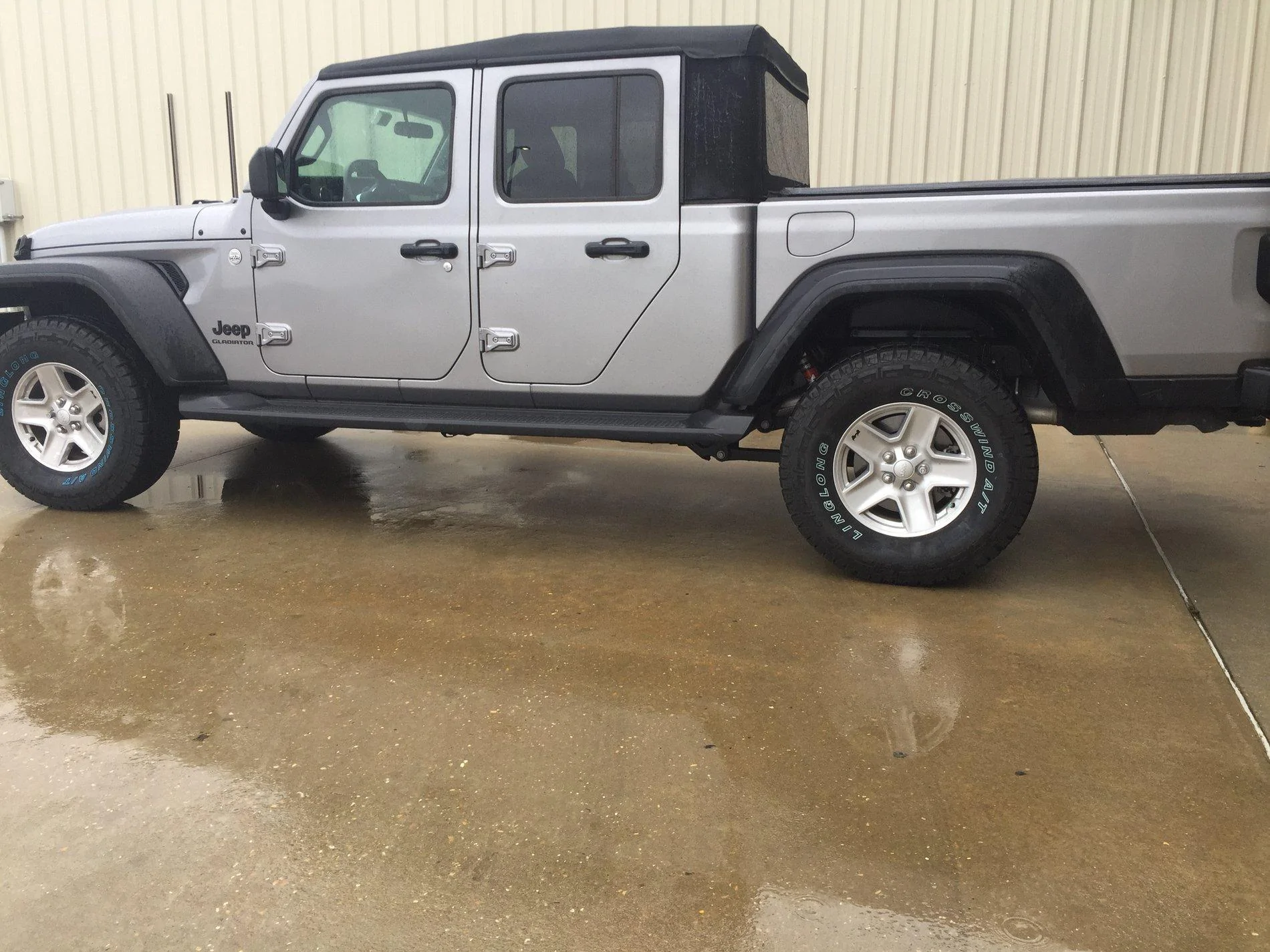 Jeep Gladiator Tire Questions 2A5E9074-65AD-4505-8D96-563CC6E866E8
