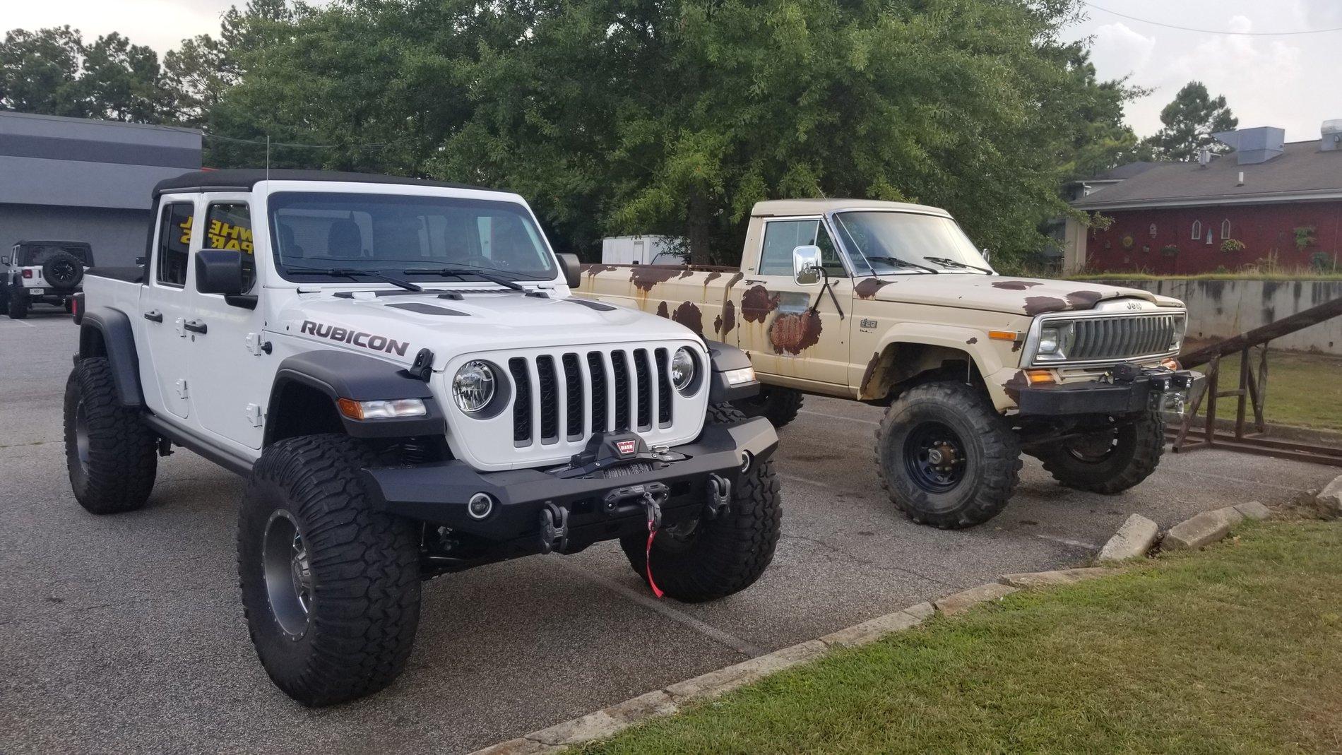 Jeep Gladiator Any one running 38’s and got pics ? 20190731_190243