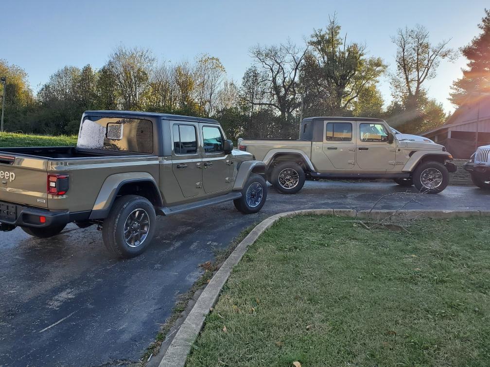 Jeep Gladiator Gator AND/OR Gobi Pics 0B7C47EA-05BF-4423-A220-23B54D31BCC7