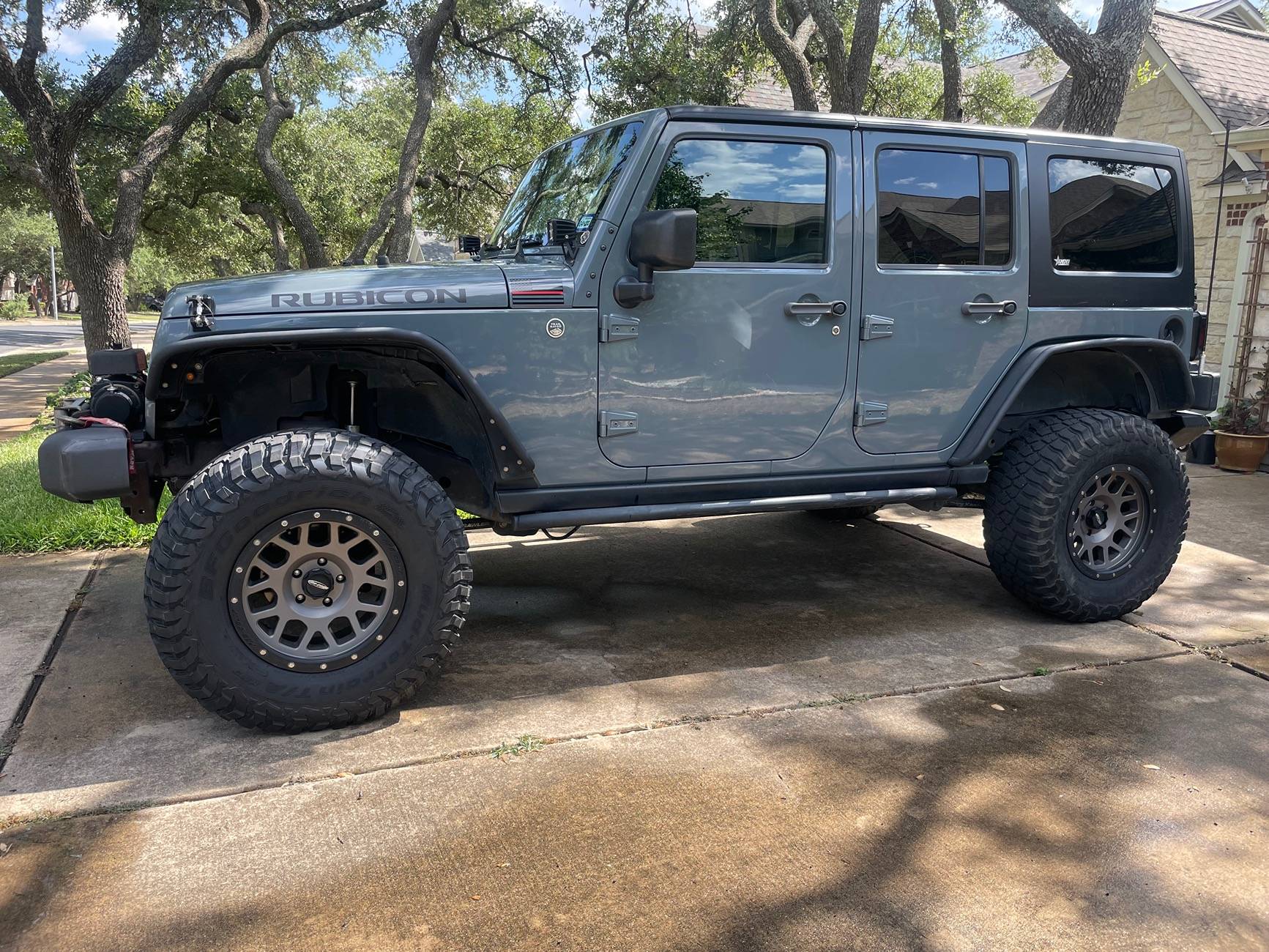 Jeep Gladiator New Mojave replacing my JKUR! IMG_4535