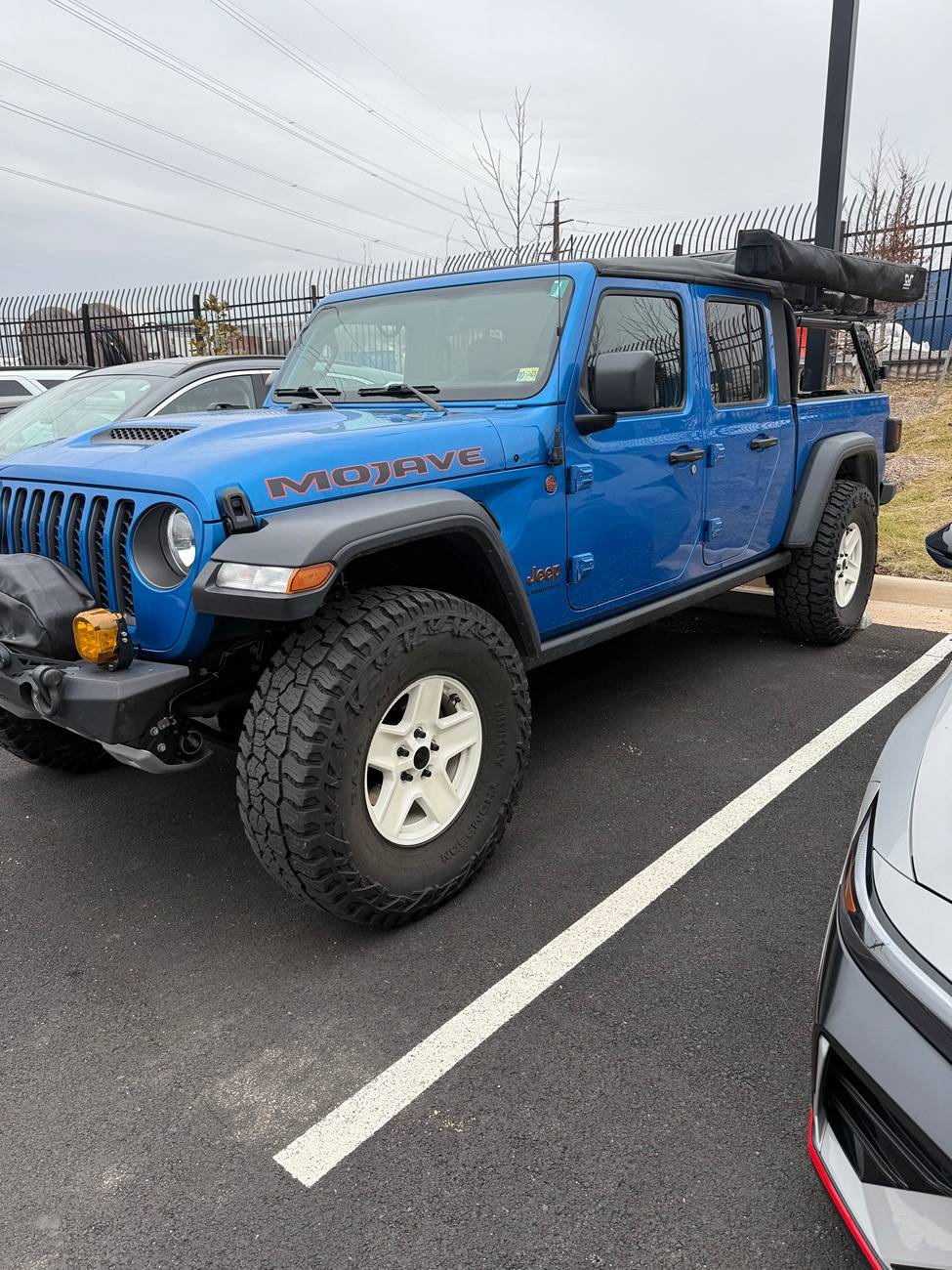 Jeep Gladiator Who Re-valves Mojave Fox Shocks ??? IMG_0400