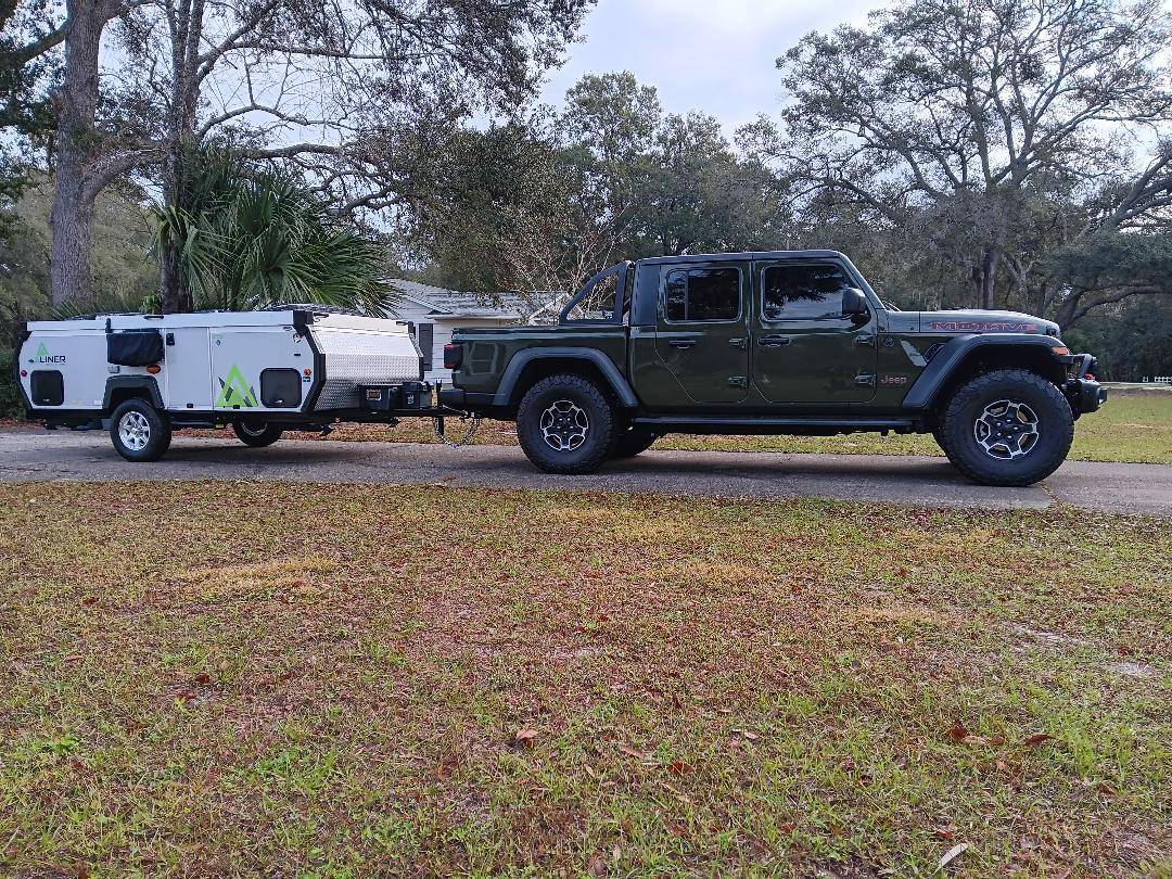 Jeep Gladiator Travel trailer / Camper Rigs 1738856039361-3a