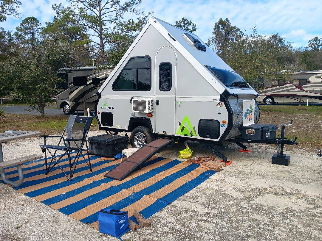 Jeep Gladiator Travel trailer / Camper Rigs 1738856098740-g3