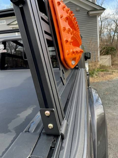 Jeep Gladiator Rack compatible with bak revolver x4s Max track mount