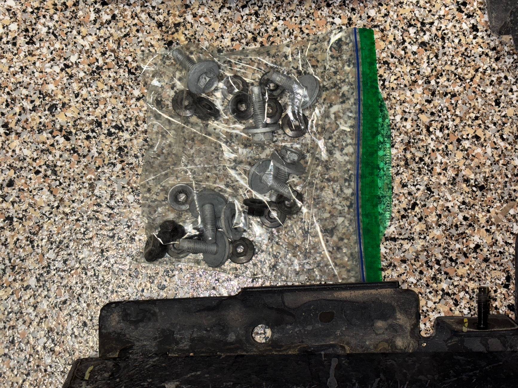 Jeep Gladiator 2024 OEM Rubicon Rock Rails- $100 IMG_1585