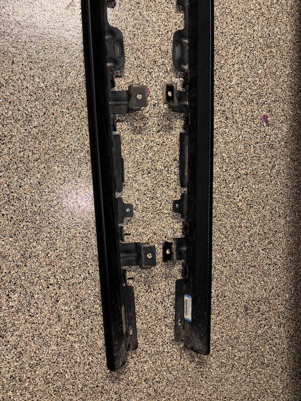 Jeep Gladiator 2024 OEM Rubicon Rock Rails- $100 IMG_1583