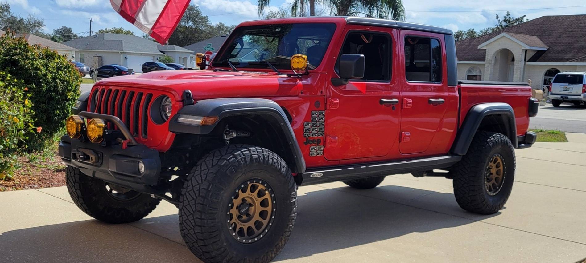 Jeep Gladiator New Gladiator Rubicon in Driveway! 1000016702