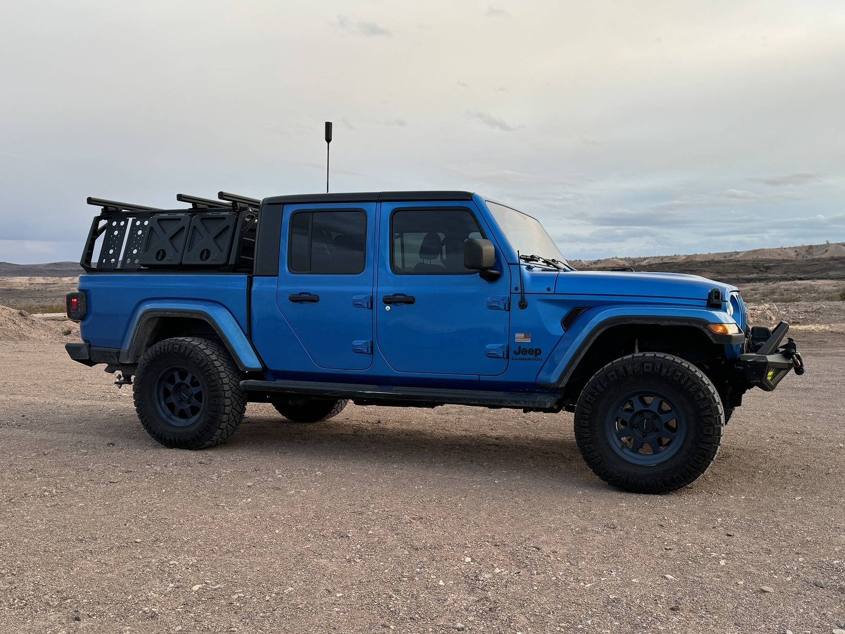 Jeep Gladiator So you don't want black wheels? Check out these combos for your JT! 2024-02-09 16.54.01
