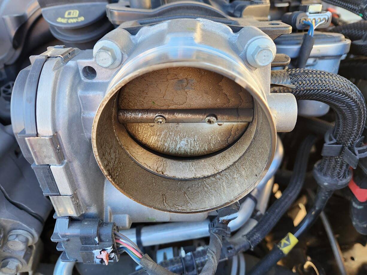 Jeep Gladiator Throttle Body Clean 1738967729033-f3