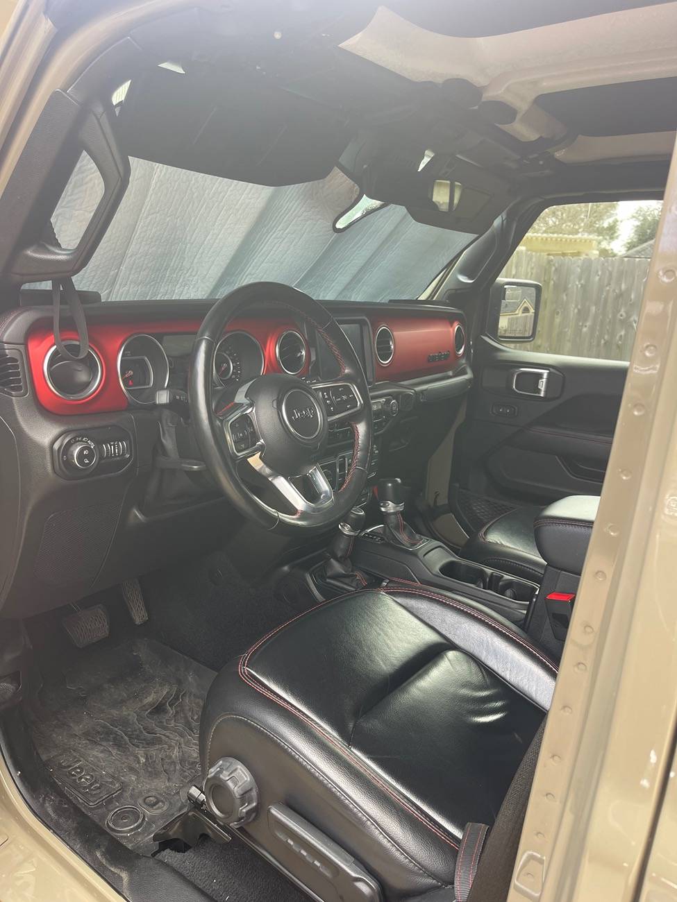 Jeep Gladiator 2020 Gladiator Rubicon Launch Edition - $31,500 IMG_9335