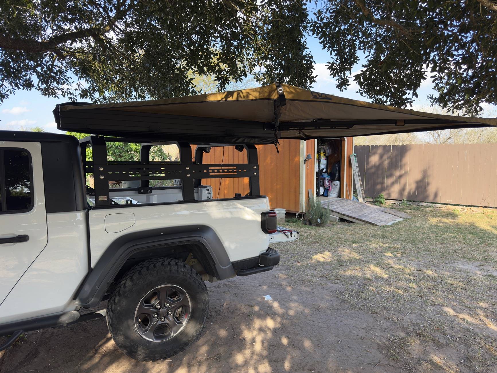 Jeep Gladiator Fishbone tackle homemade awning mounts IMG_8436