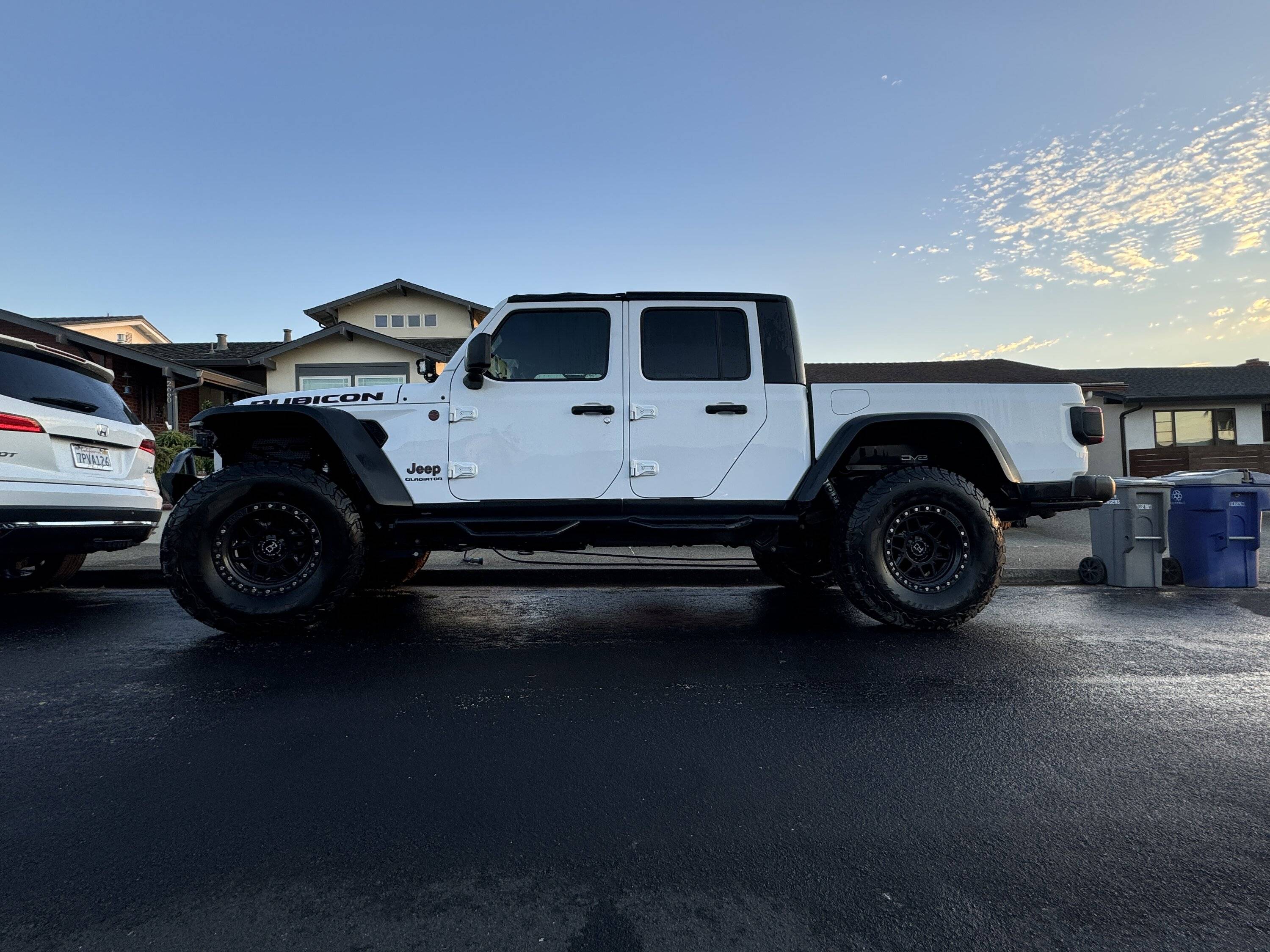 Jeep Gladiator N-fab steps with slight damage on drivers rear step IMG_7080