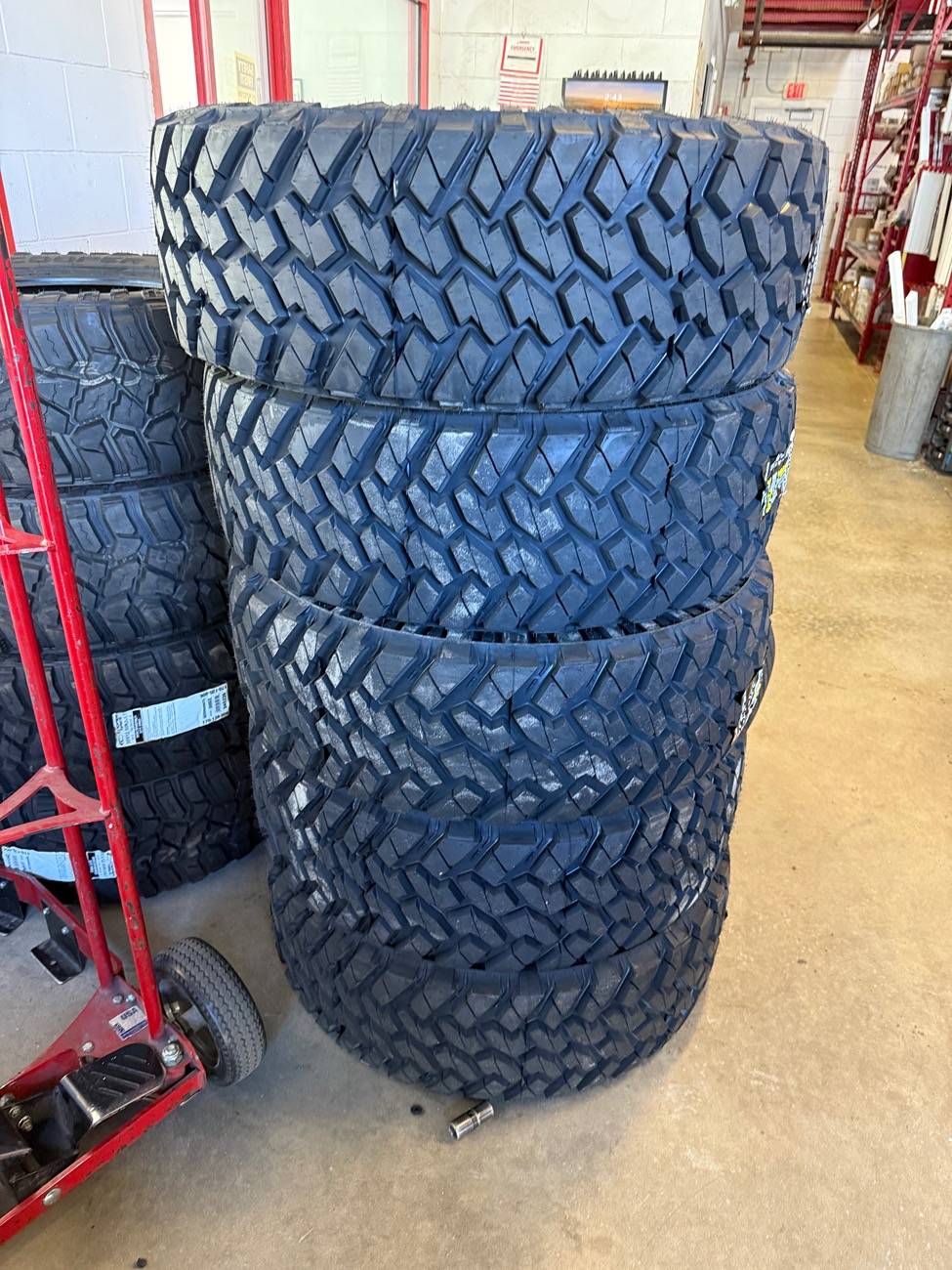 Jeep Gladiator Wheel offset to get optimal tire poke? IMG_0353