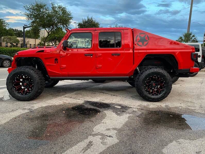 Jeep Gladiator Humvee style PZO fastback truck bed top DIY build IMG_3580