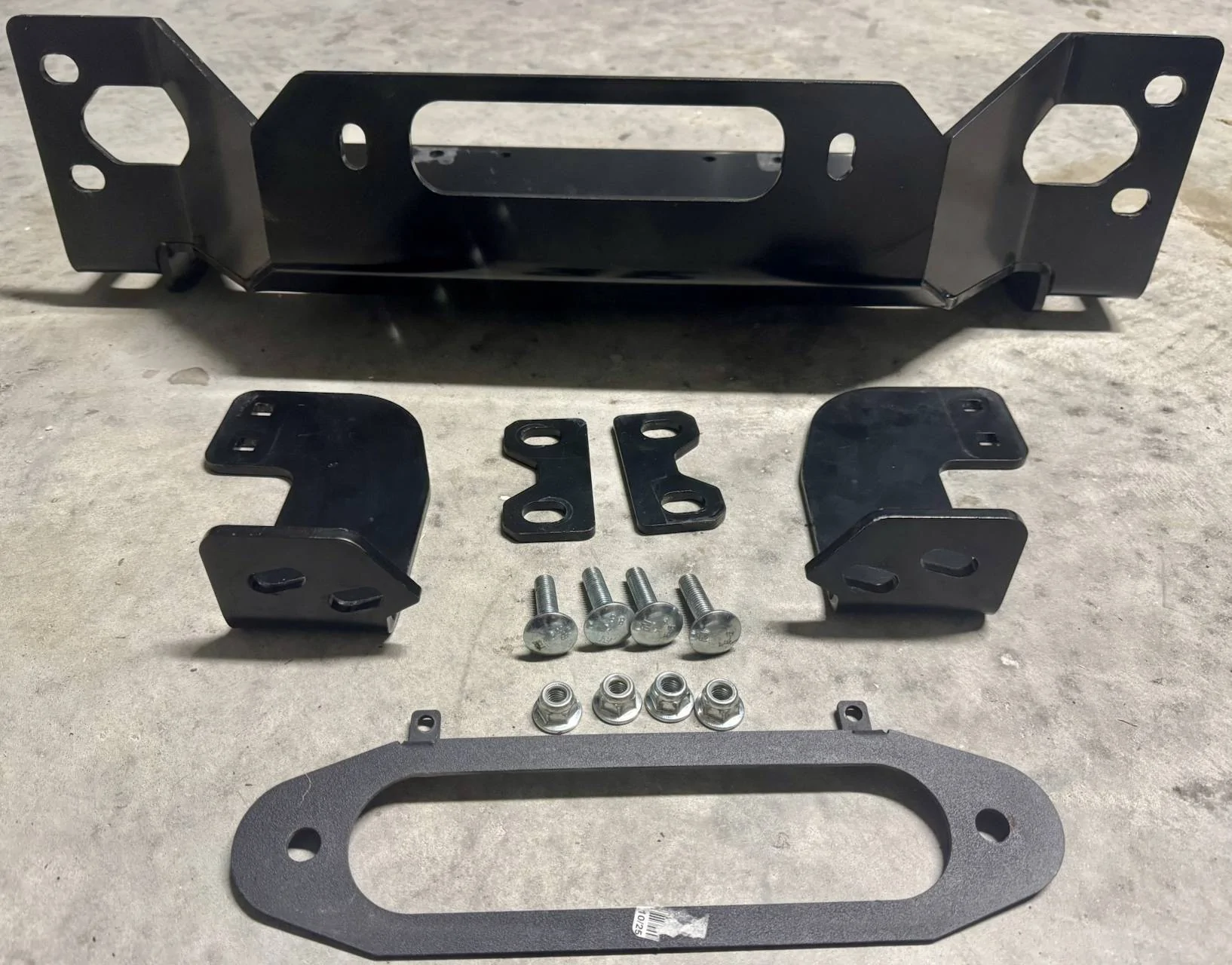 Jeep Gladiator FOR SALE WARN WINCH PLATE FOR GLADIATOR WRANGLER STEEL FRONT BUMPER 101255 IMG_2310.HEIC_compressed