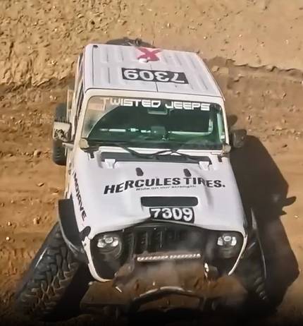 Jeep Gladiator Come to King of the Hammers, they said. twist1