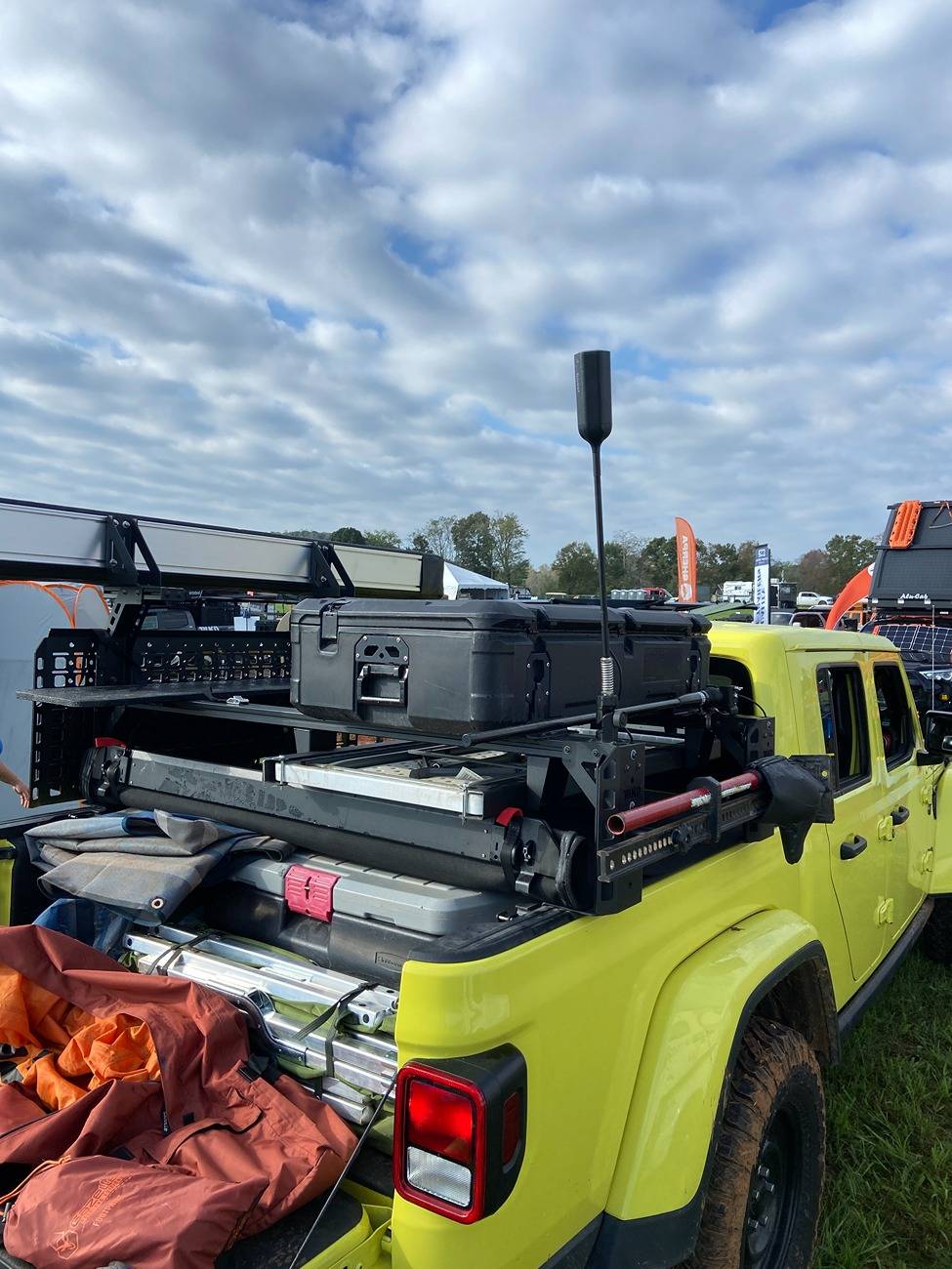 Jeep Gladiator TRUKD-A Bed Rack For Your OEM/Factory Bed Cover IMG_1004.JPG