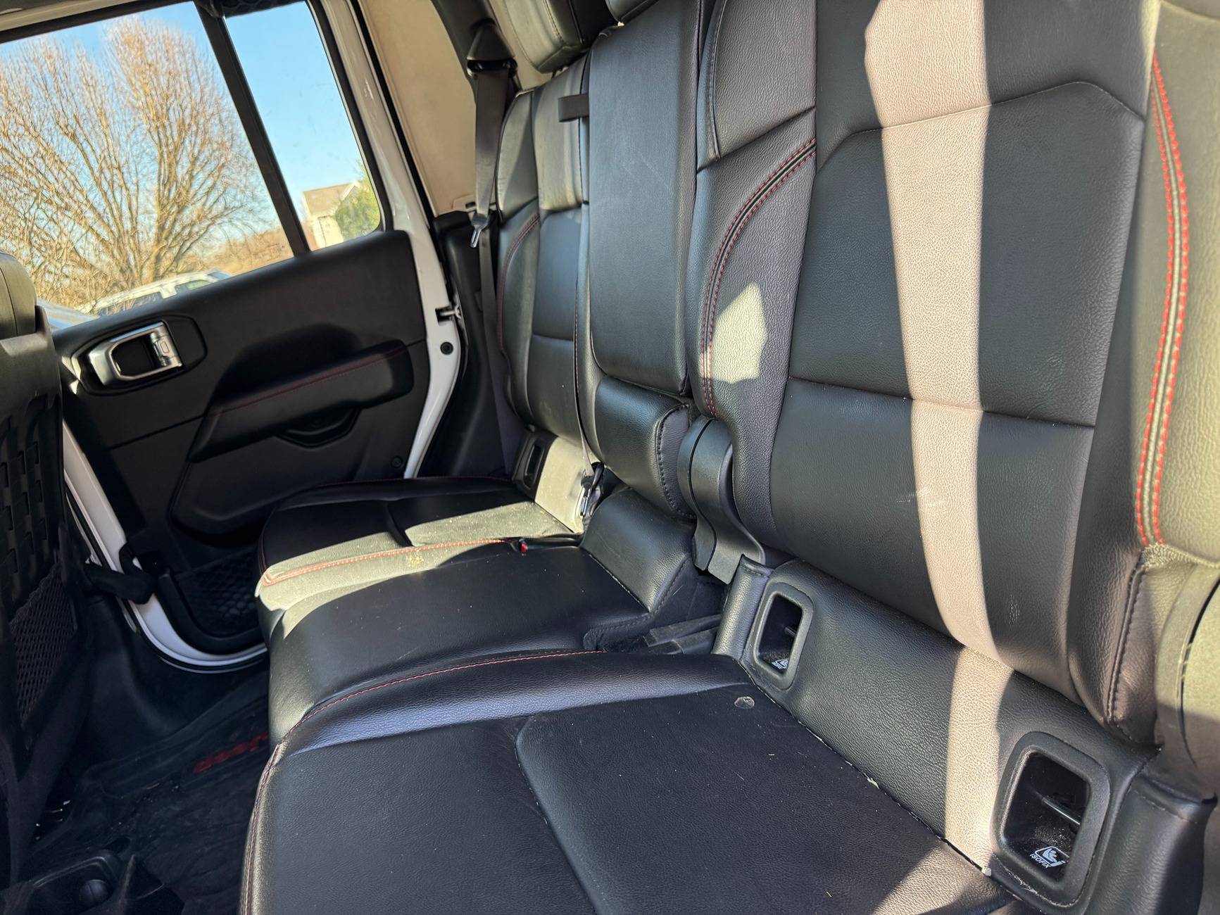 Jeep Gladiator 2020 Jeep Gladiator - Ready for Adventure! Only 60,070 Miles! IMG_0013