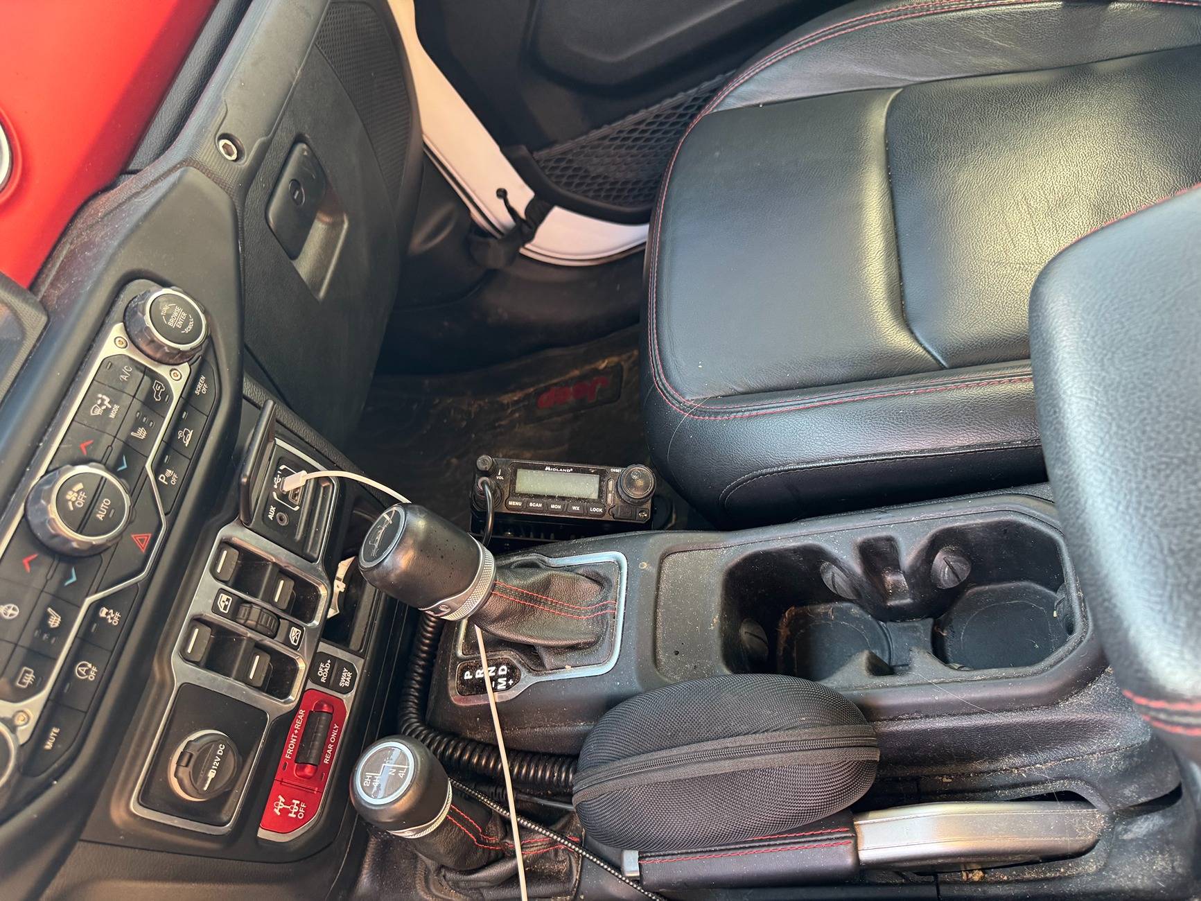 Jeep Gladiator 2020 Jeep Gladiator - Ready for Adventure! Only 60,070 Miles! IMG_0010