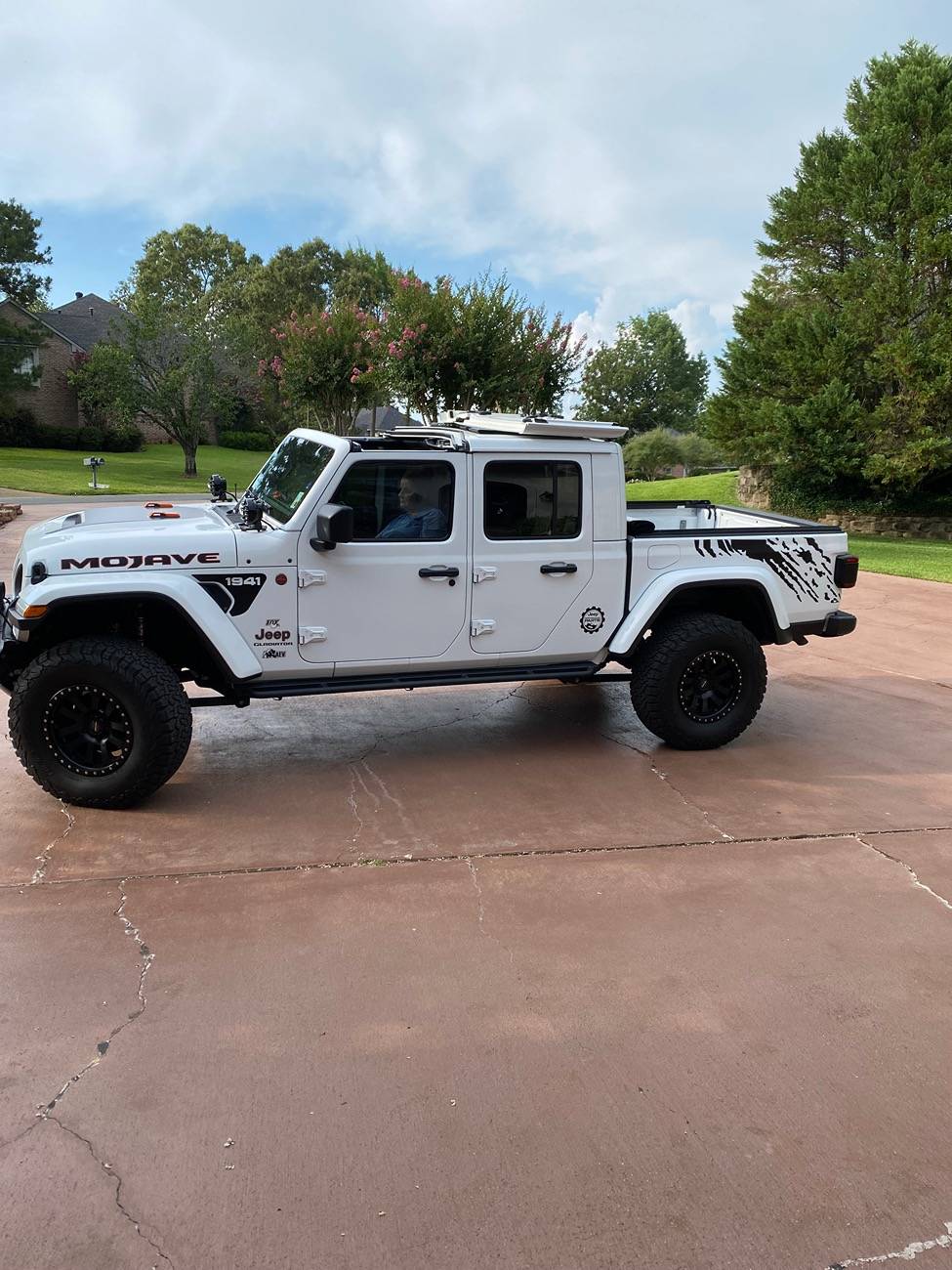 Jeep Gladiator Any EZFlip Top users out there? IMG_4848