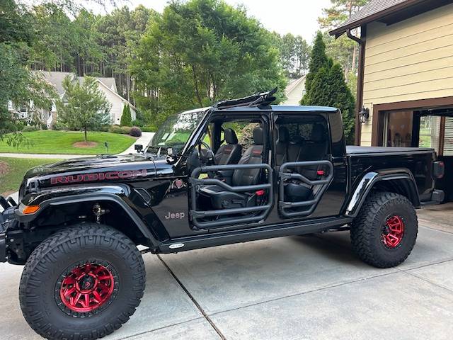 Jeep Gladiator Pics with tube doors -- post yours IMG_1655