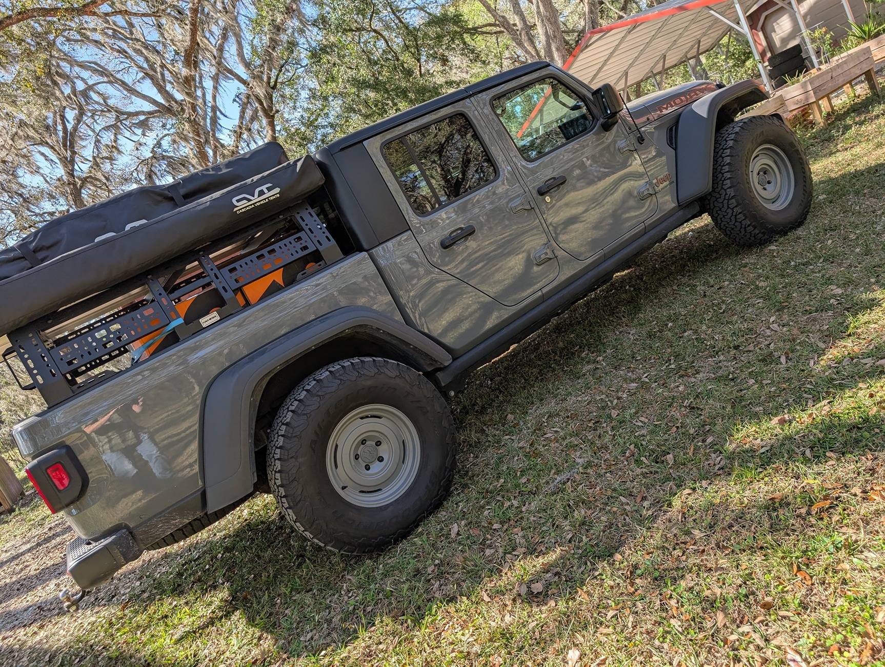Jeep Gladiator Another Stock Mojave on 37s (Manual) 1000004094