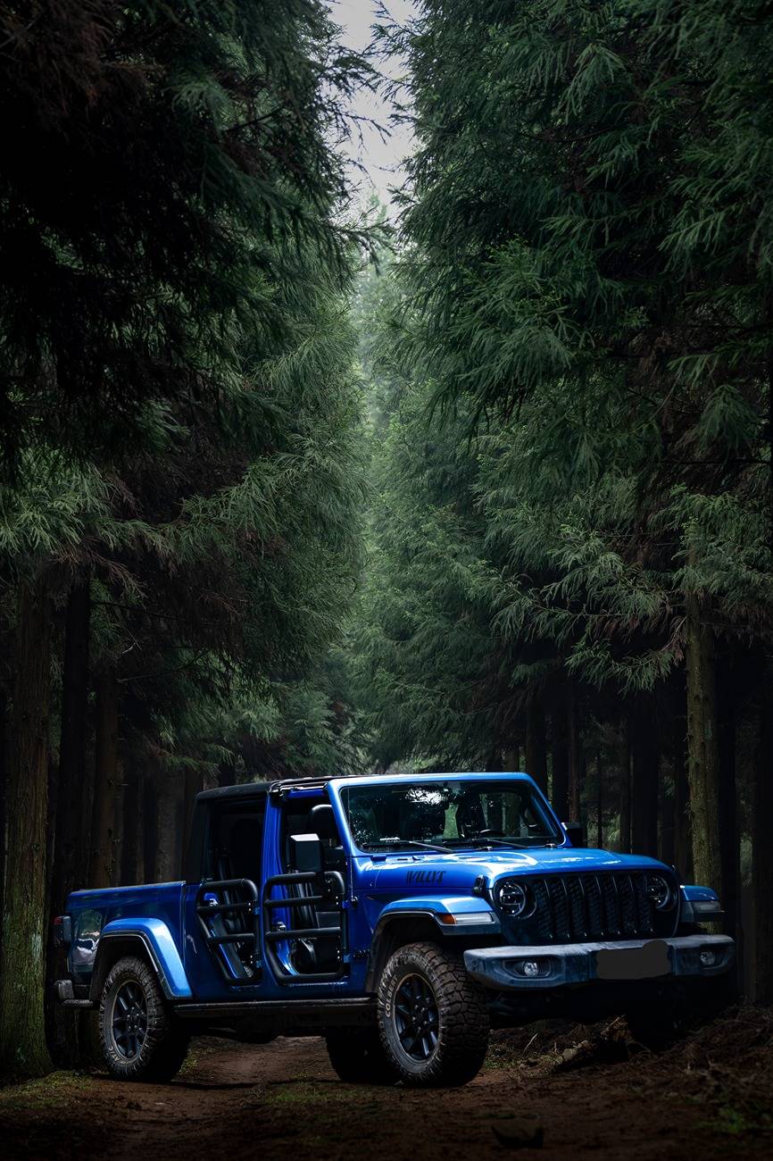 Jeep Gladiator Show Off Your Scenic Hydro Blue Photos DSC09936-Enhanced-NR 2
