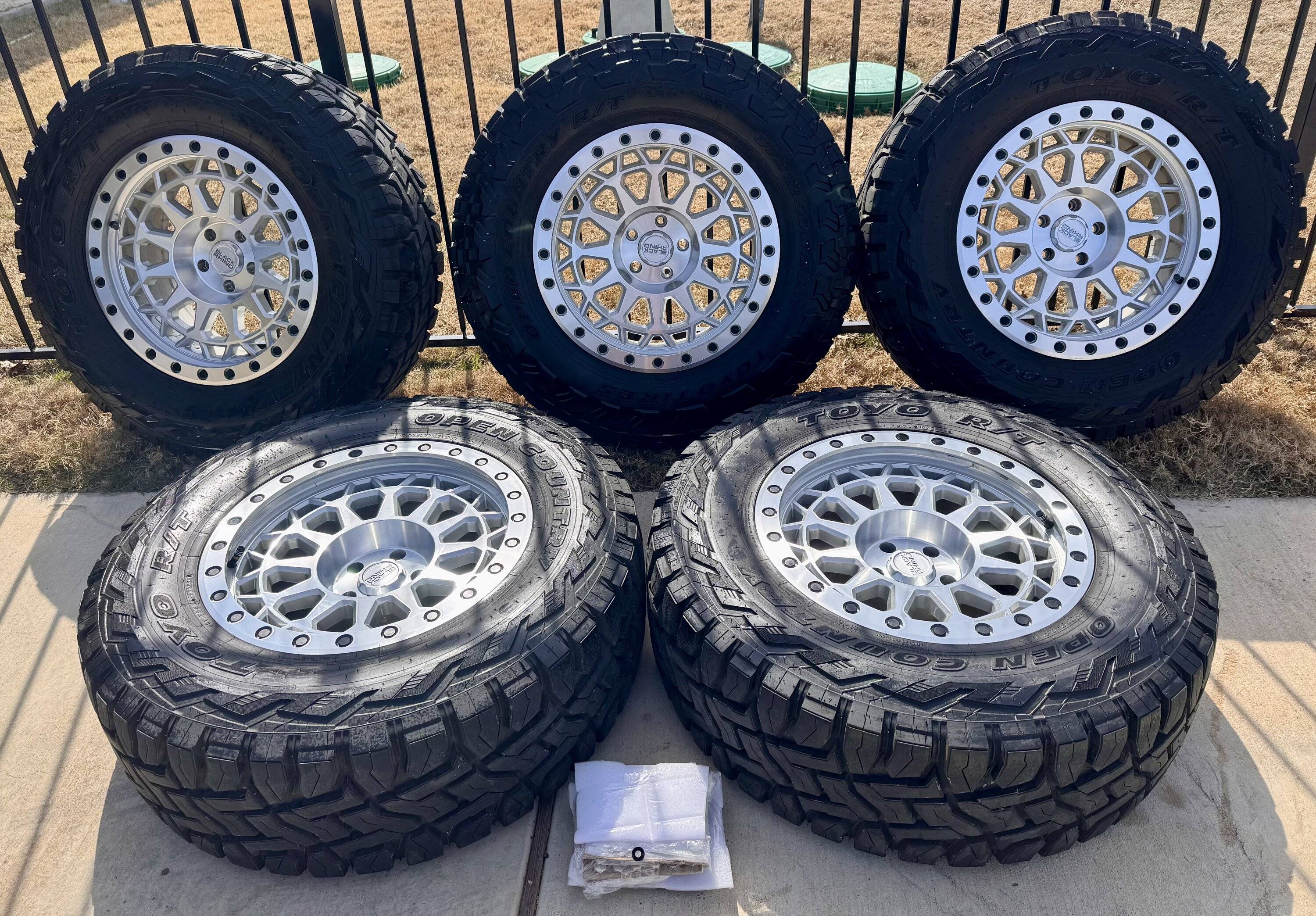 Jeep Gladiator *REDUCED* $2,500 QTY 5 - Toyo Open Country R/T Trail Tire (37's) and Black Rhino Wheel Package IMG_0841