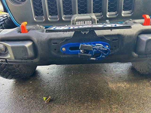 Jeep Gladiator Winch plate recommendations for Badlands Apex 12,000 with stock 2024 Rubicon X bumper IMG_3345
