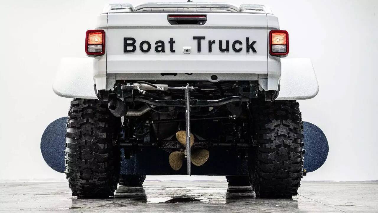 Jeep Gladiator So, define "Off Road" ... boat_truck2