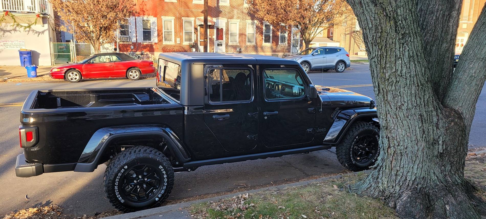 Jeep Gladiator Anyone have these wheels? Dealership no help. 22 willys