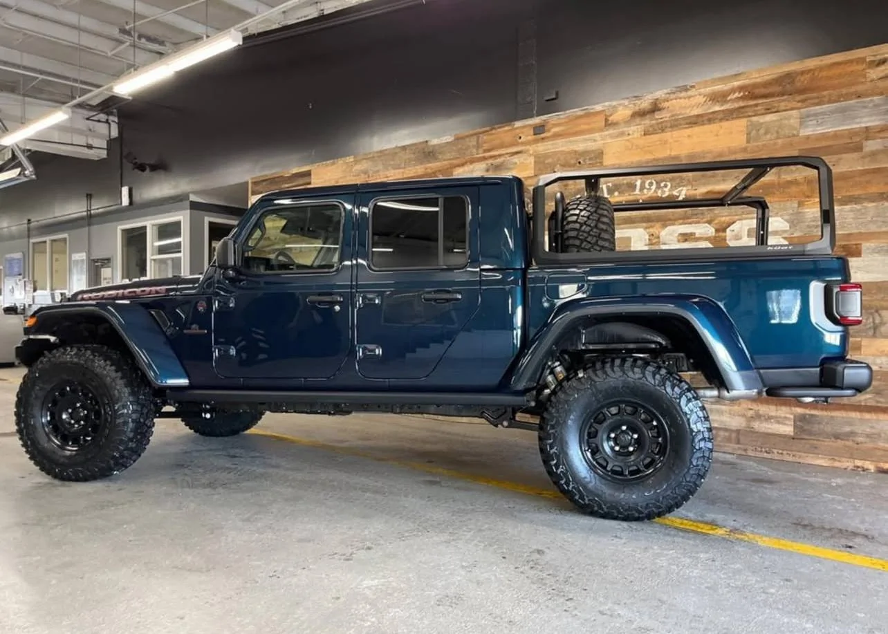 Jeep Gladiator Fathom Blue Gladiator JT Club 🔹 IMG_5476