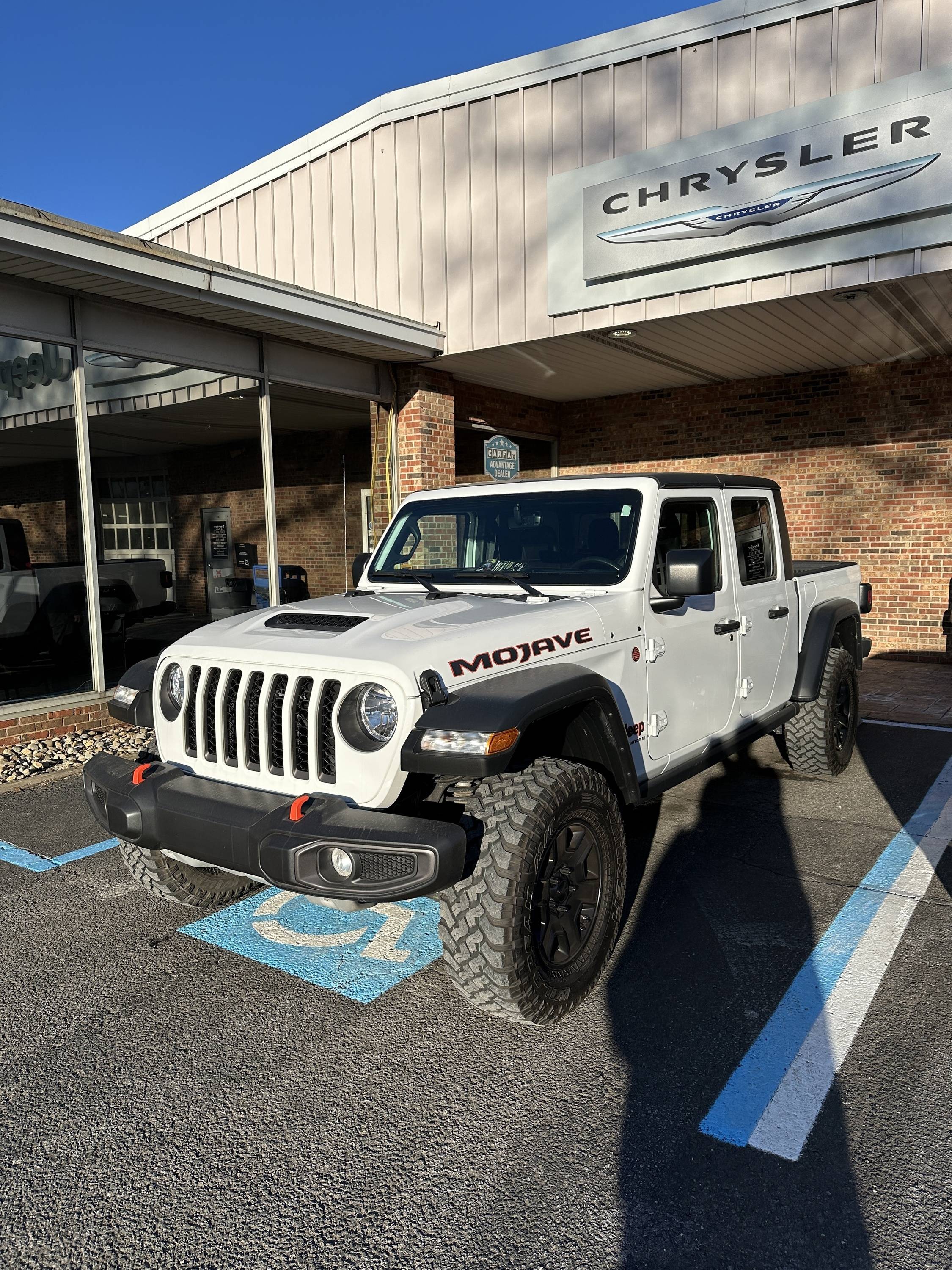 Jeep Gladiator BRIGHT WHITE Gladiator JT Club XiCRrMA