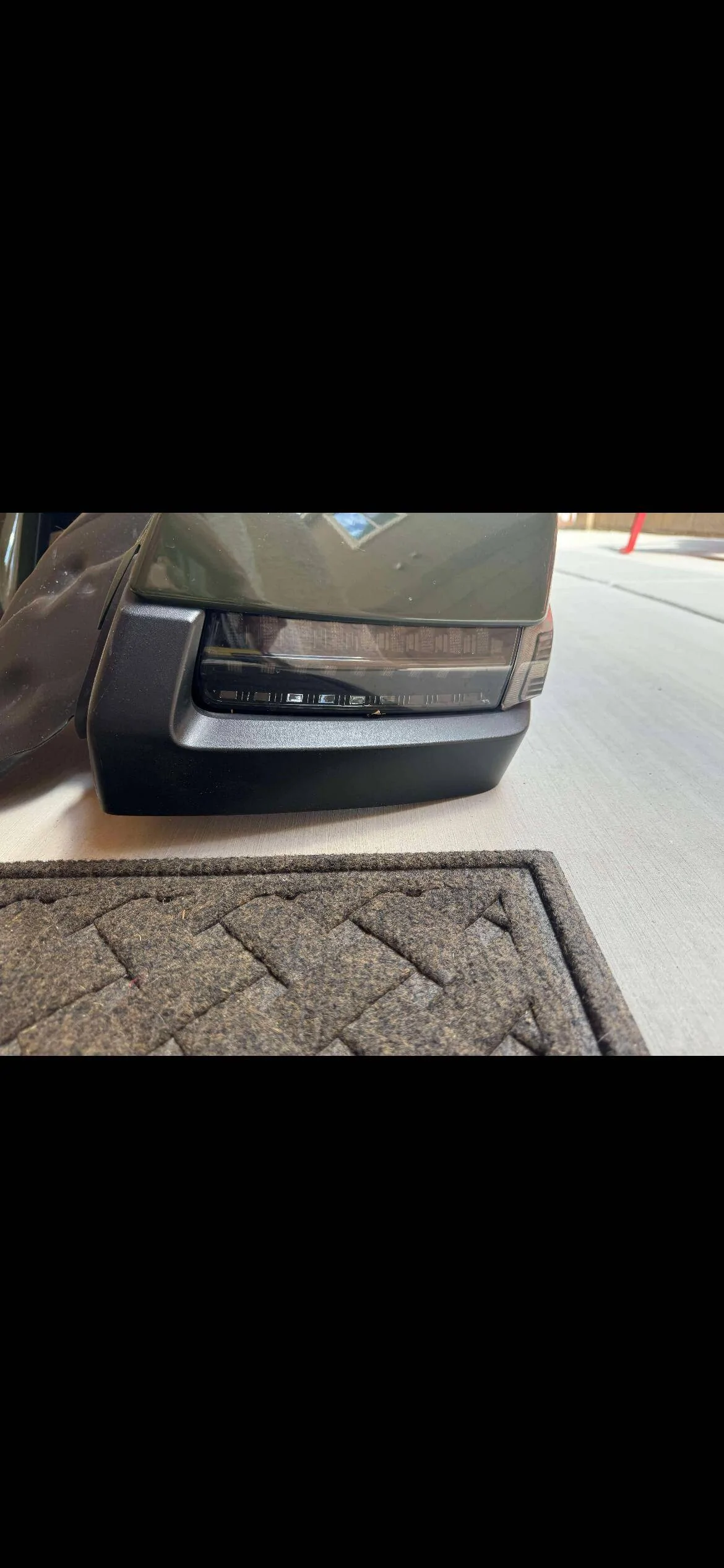 Jeep Gladiator Rubicon JT fender flares sarge green IMG_0848