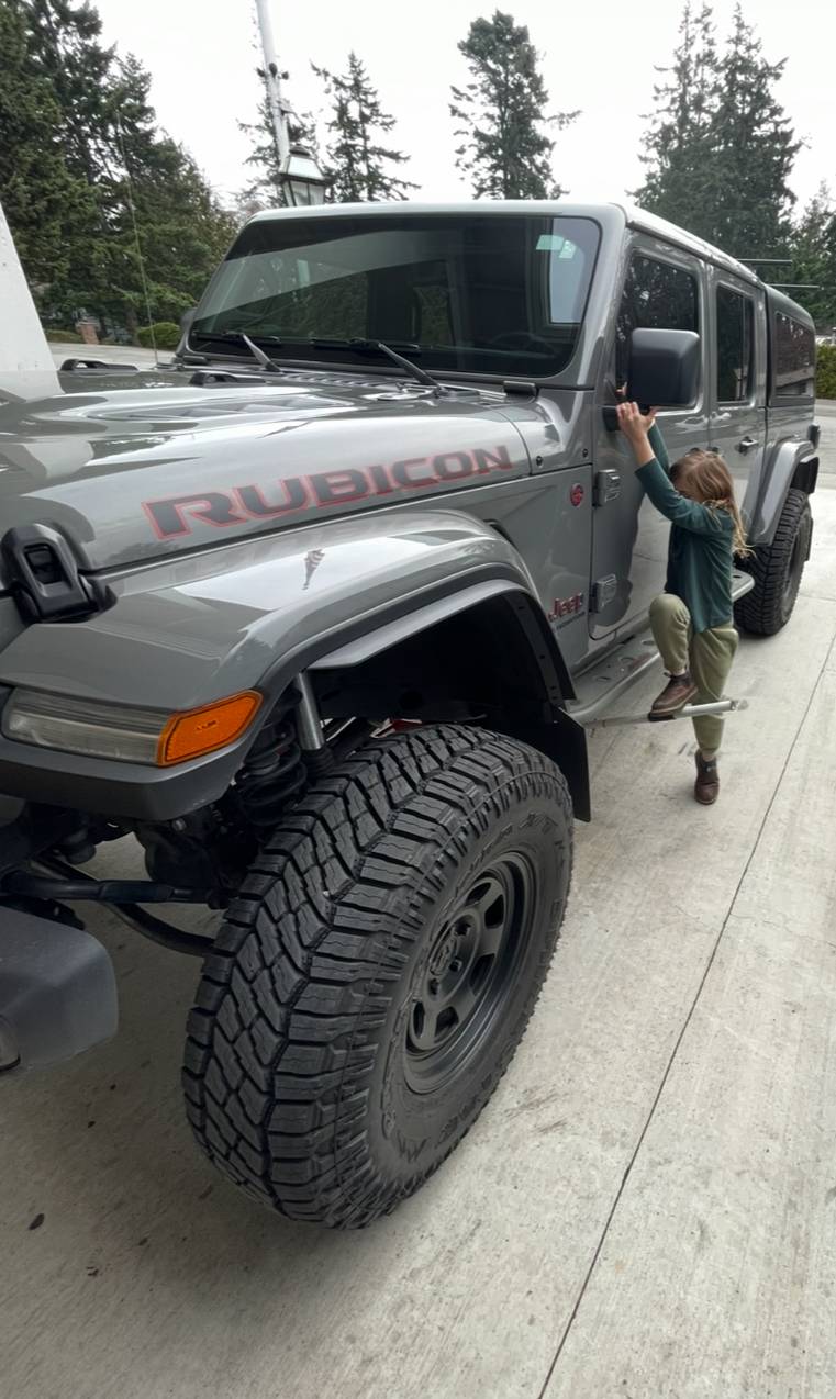 Jeep Gladiator Looking for tire buying advice from those with more experience than me. IMG_7666