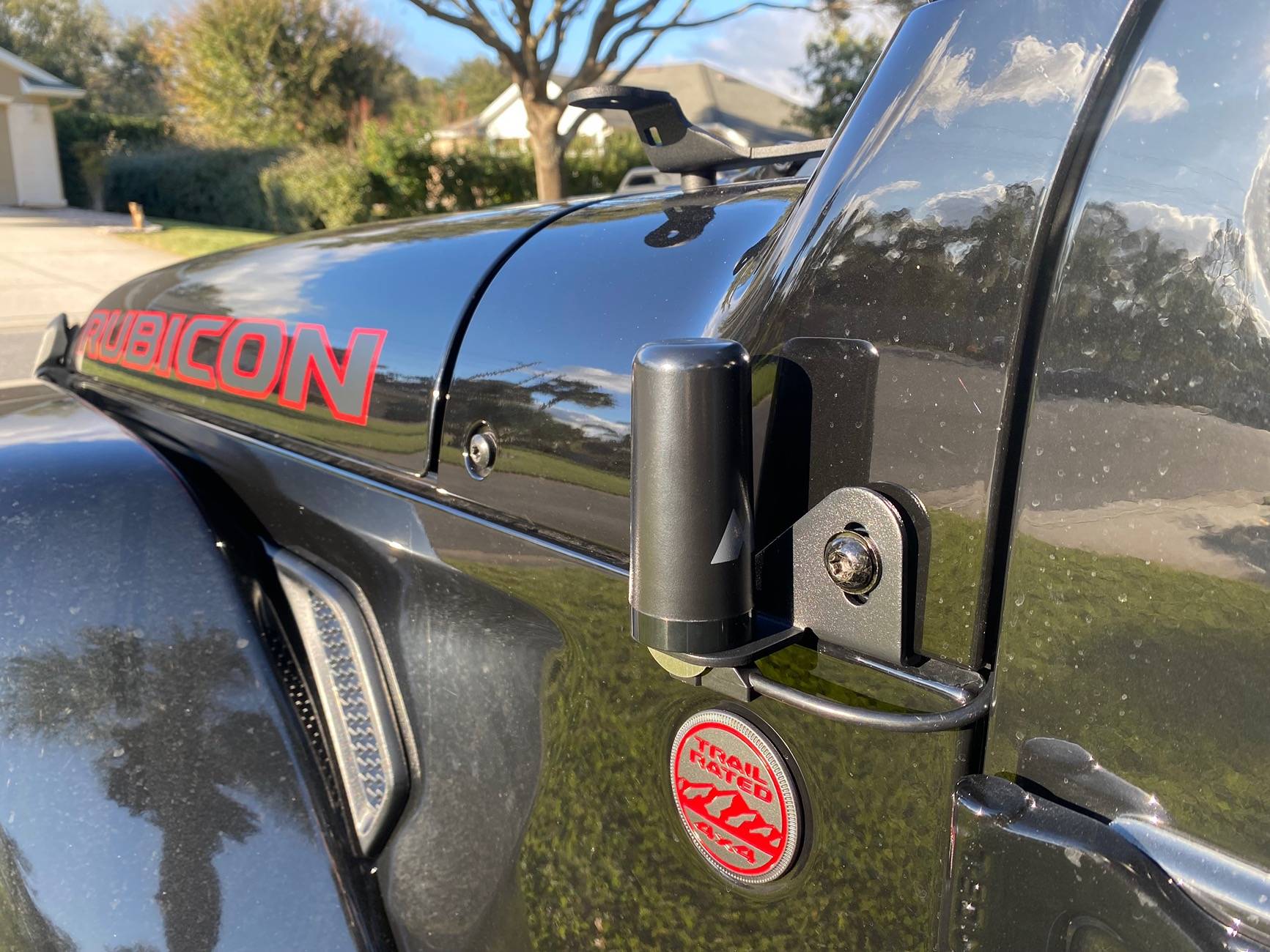 Jeep Gladiator GMRS OR VHF RADIO INSTALL ON GLADIATOR BA15AEA8-97C6-4411-B140-01FA88251B11