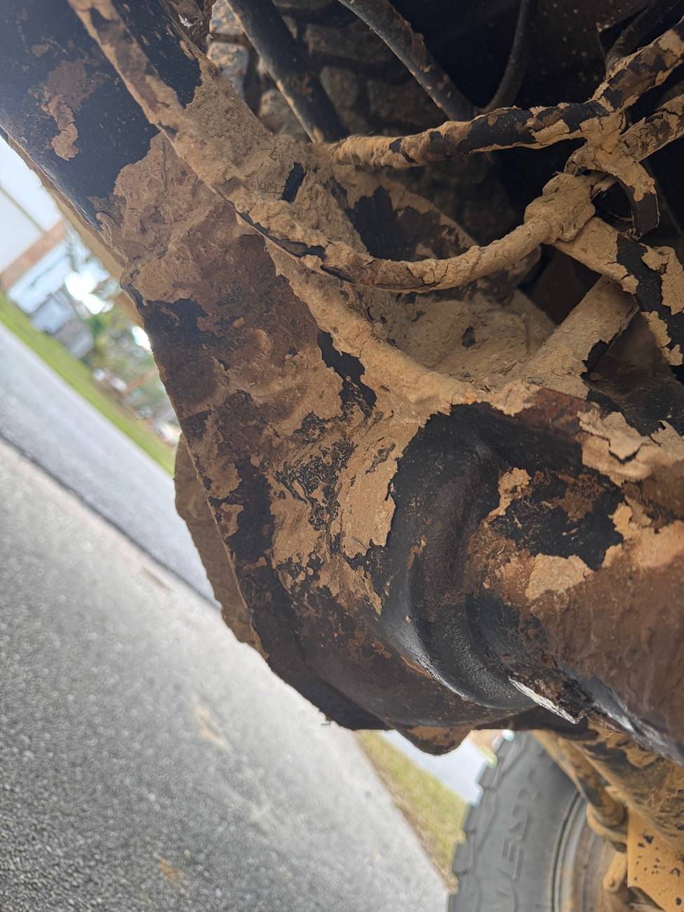 Jeep Gladiator Got a leak (not sure what it is) IMG_5995