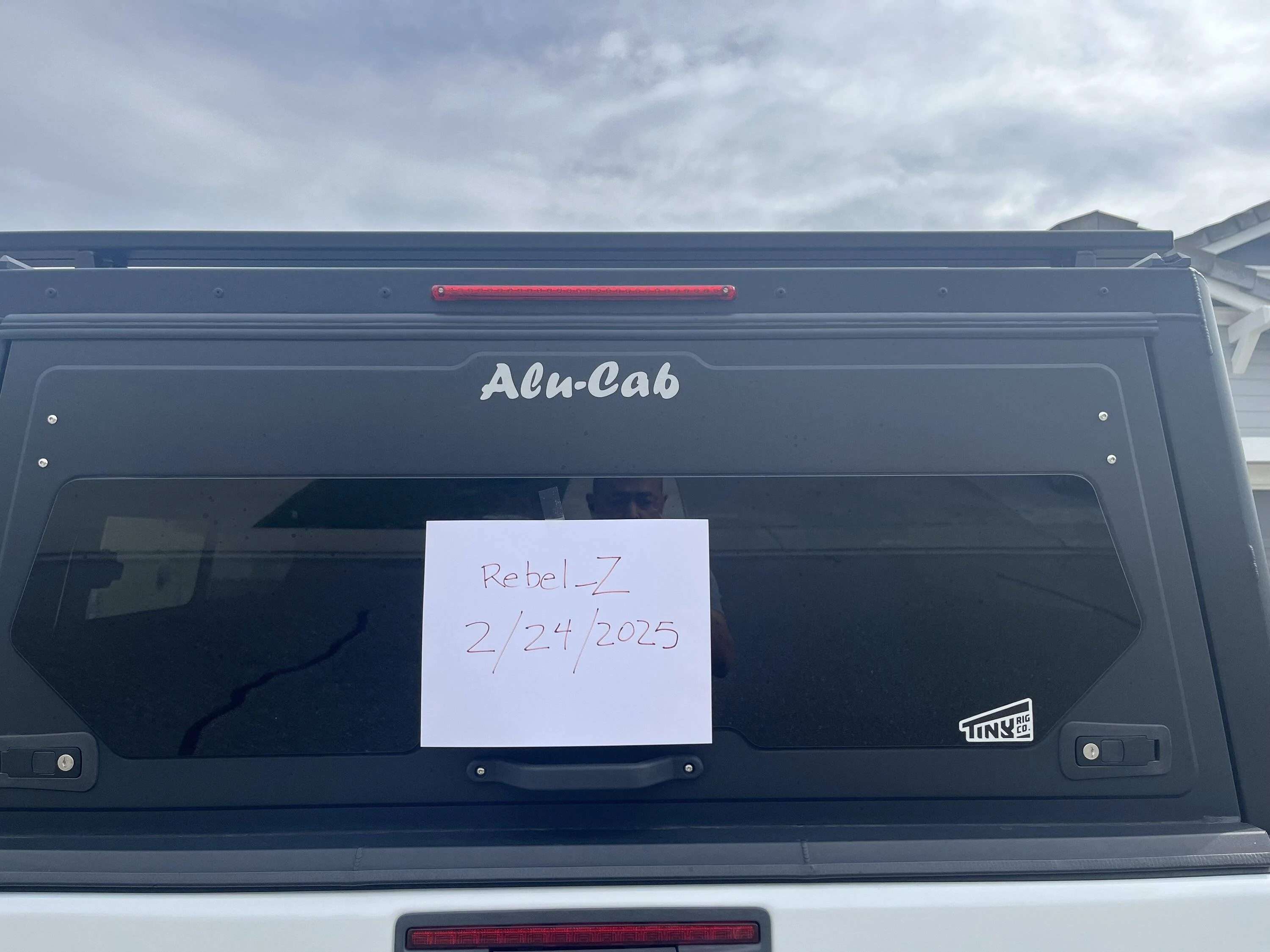 Jeep Gladiator ALU-CAB Contour Canopy 3 flip up windows, sliders, load bars, vented. LIKE NEW! REDUCED TO $3000 OBO IMG_1512