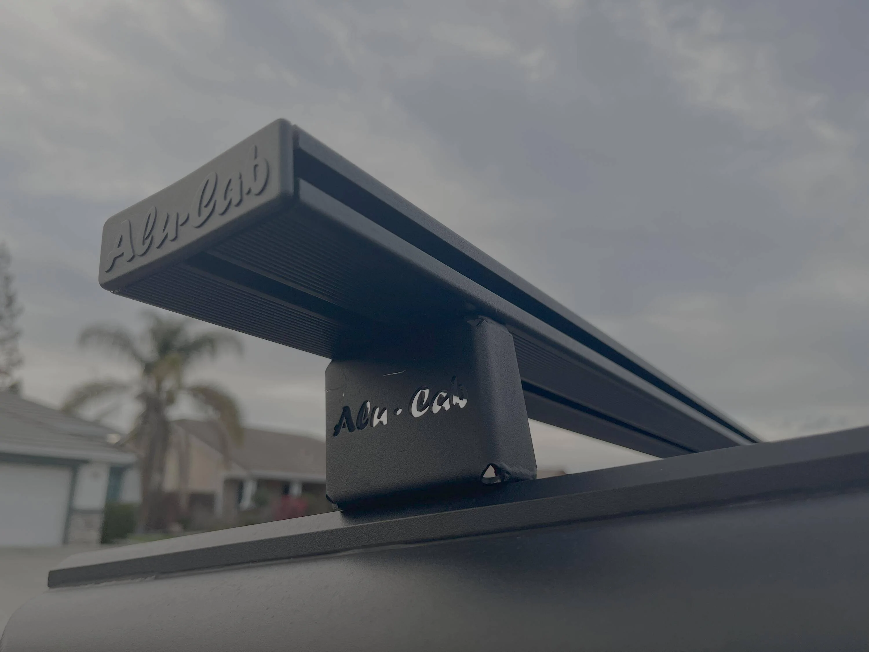 Jeep Gladiator ALU-CAB Contour Canopy 3 flip up windows, sliders, load bars, vented. LIKE NEW! REDUCED TO $3000 OBO IMG_1506