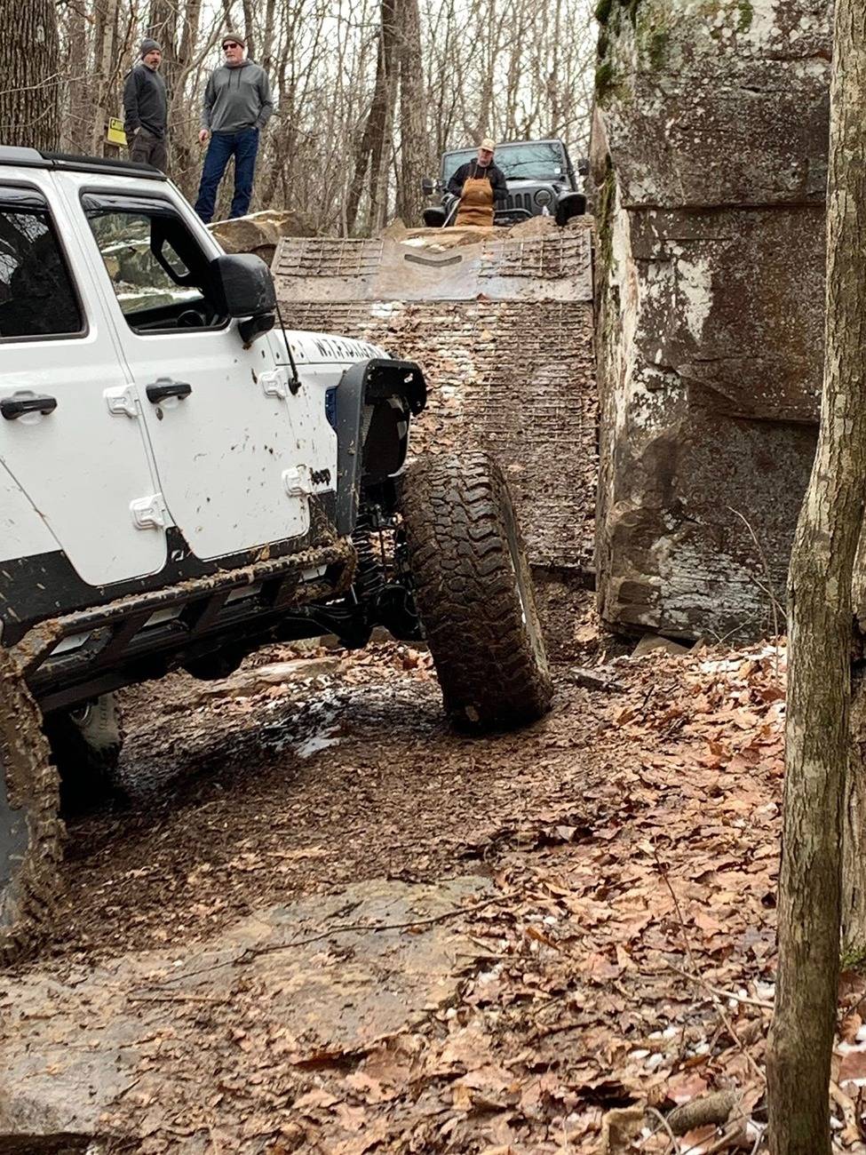 Jeep Gladiator W.T.F.D.I.G.M.I - Turning my daily drive into a trail rig. 481775475_641121771794647_5621021543174745373_n