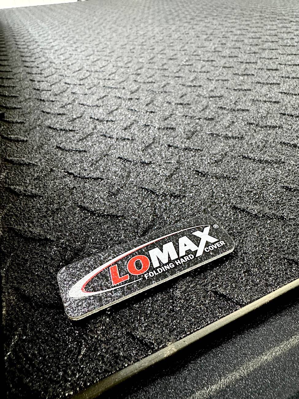 Jeep Gladiator Lomax Folding Hard Cover Installed IMG_7957