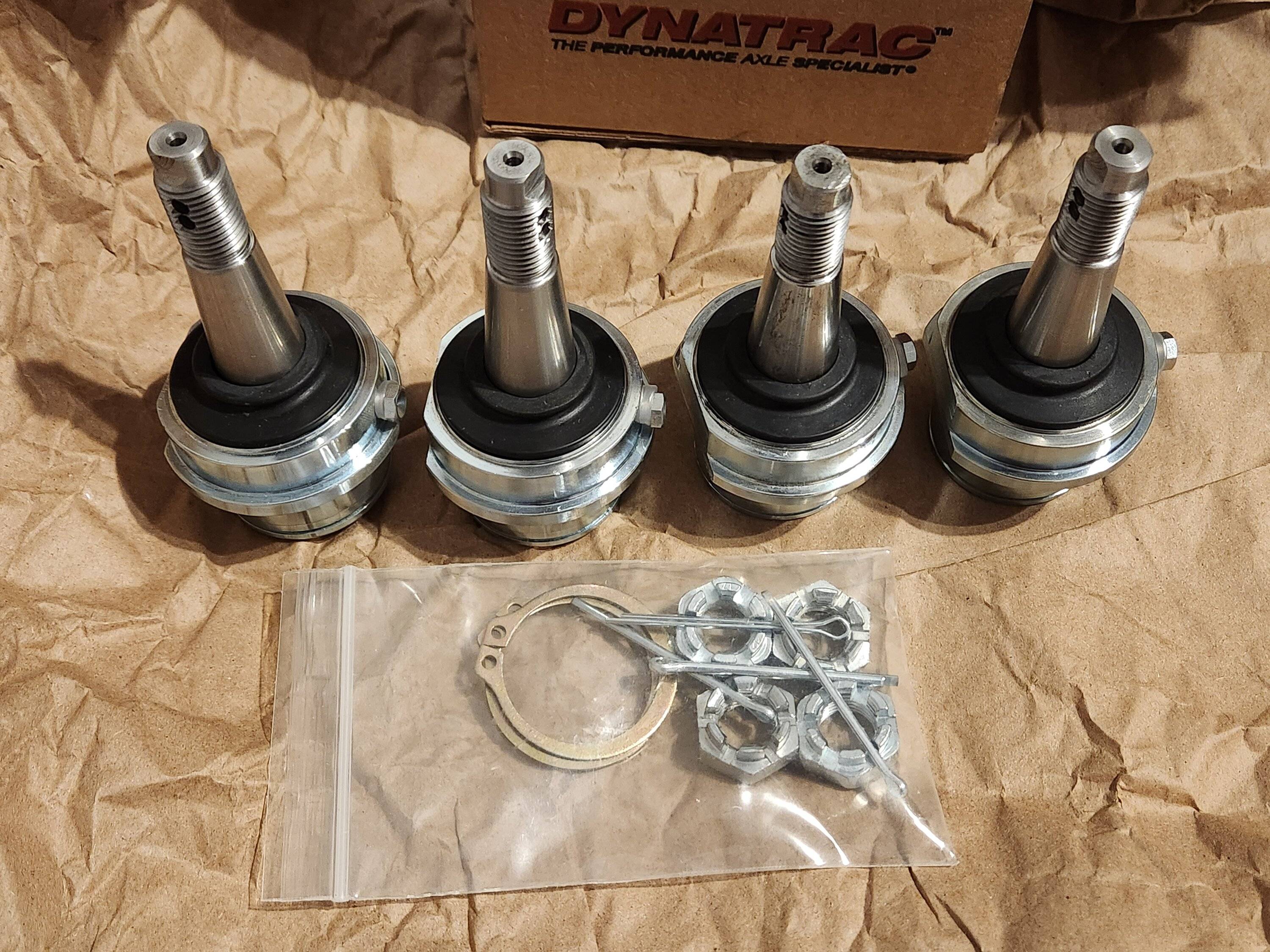 Jeep Gladiator Dynatrac HD ProSteer Balljoint Kit - New in Box 20250224_202459