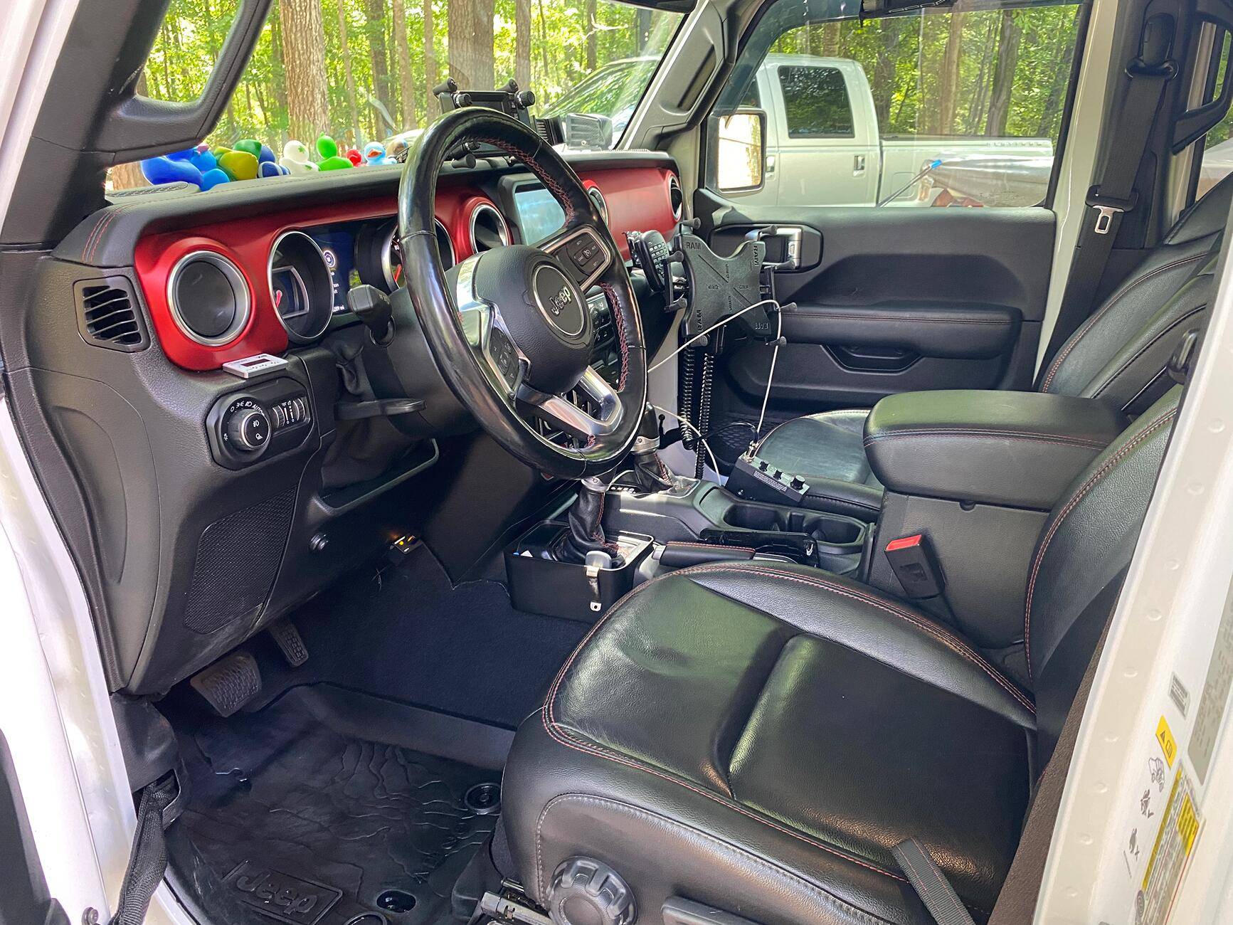 Jeep Gladiator Jeep Gladiator 2020 - 66.5k Miles - One Tent Away from Overland Rig IMG_9149