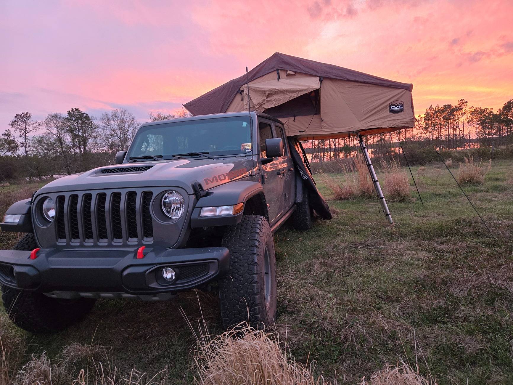 Jeep Gladiator Another Stock Mojave on 37s (Manual) 1000004254