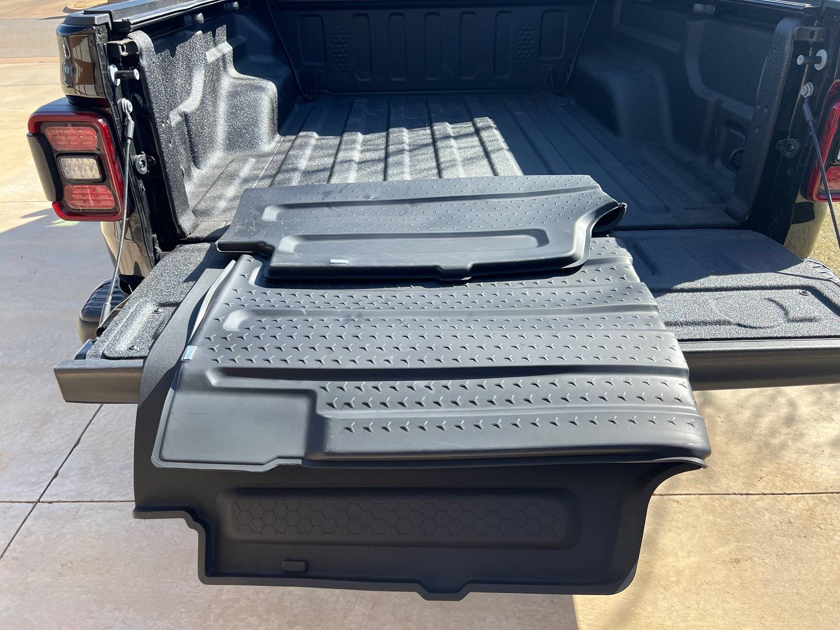 Jeep Gladiator 🚨 3Wliners Floor & Bed Liner Exclusive 25% OFF for Jeep Gladiator Owners! 🚨 IMG_1990