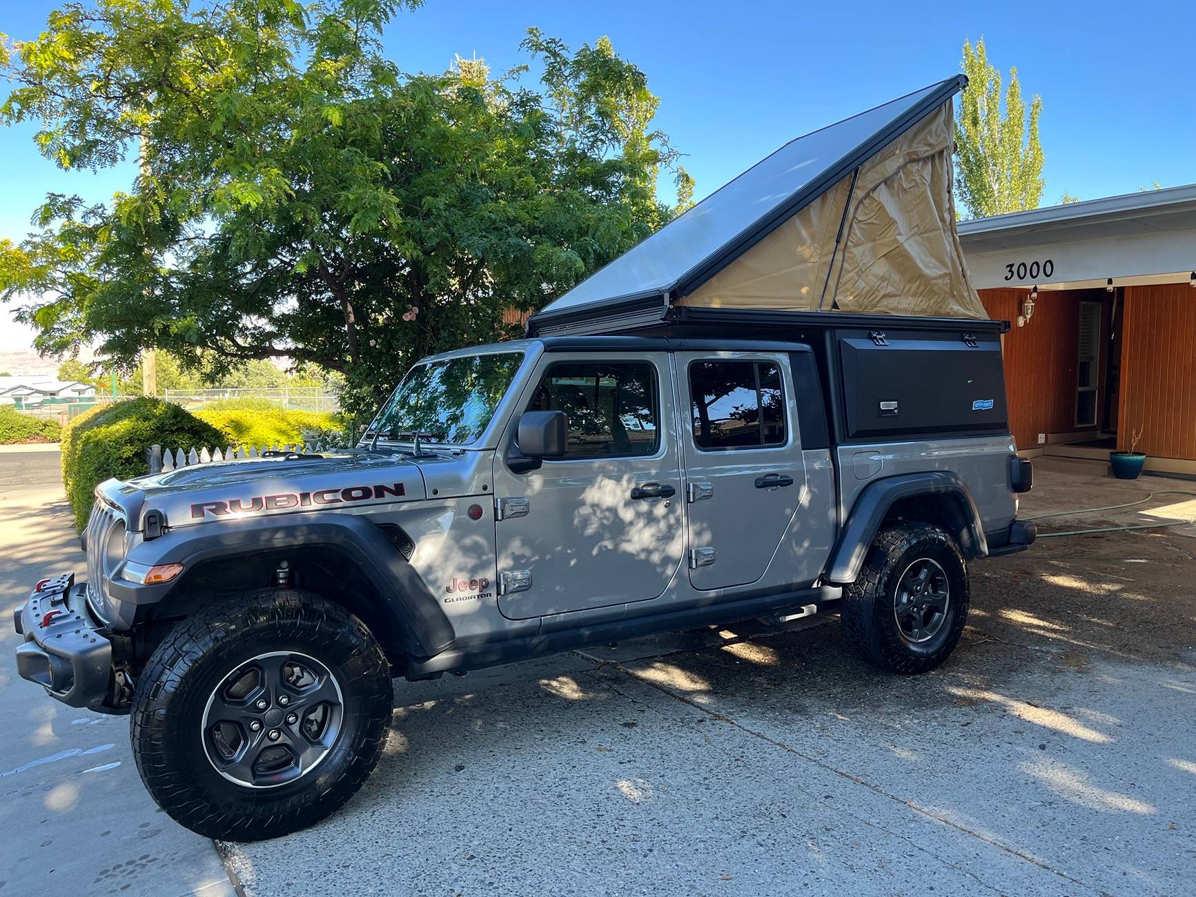 Jeep Gladiator Coverking Headliner Install without Hardtop Removal? IMG_0408