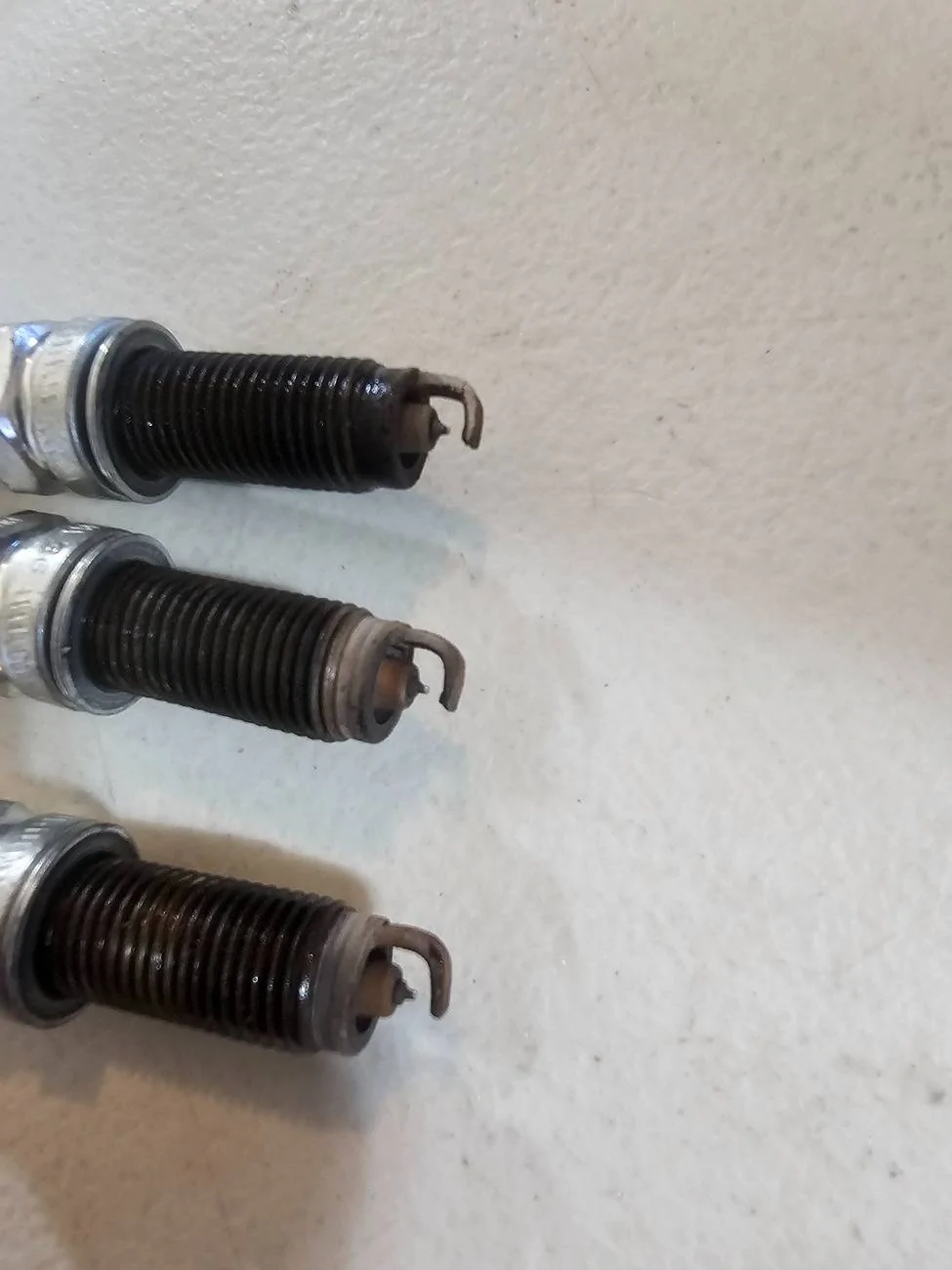 Jeep Gladiator Replacing sprk plugs, how big of a pain will it be? 20250227_100147