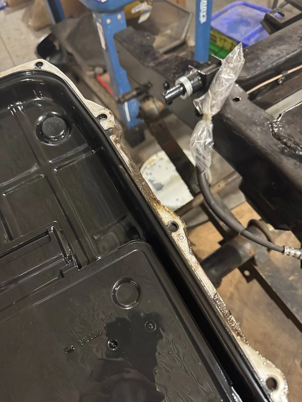 Jeep Gladiator Engine oil leak - front of motor IMG_2572